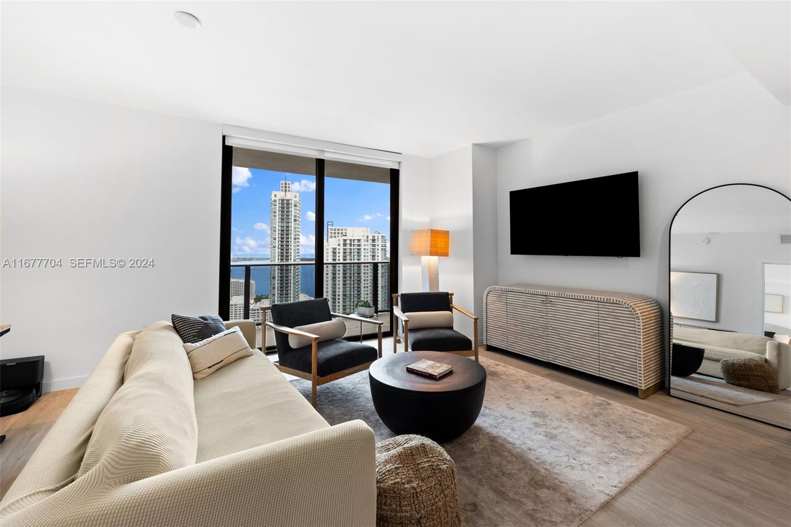 45 SW 9th Street 3802
