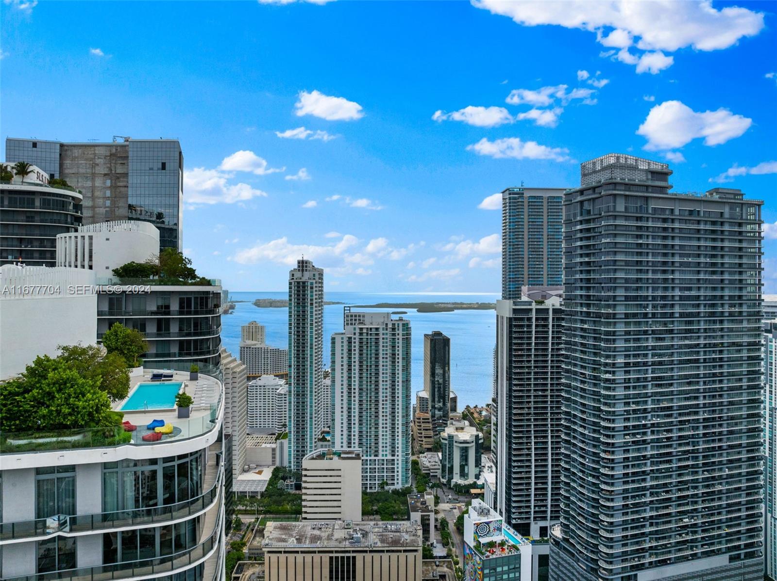 45 SW 9th Street 3802