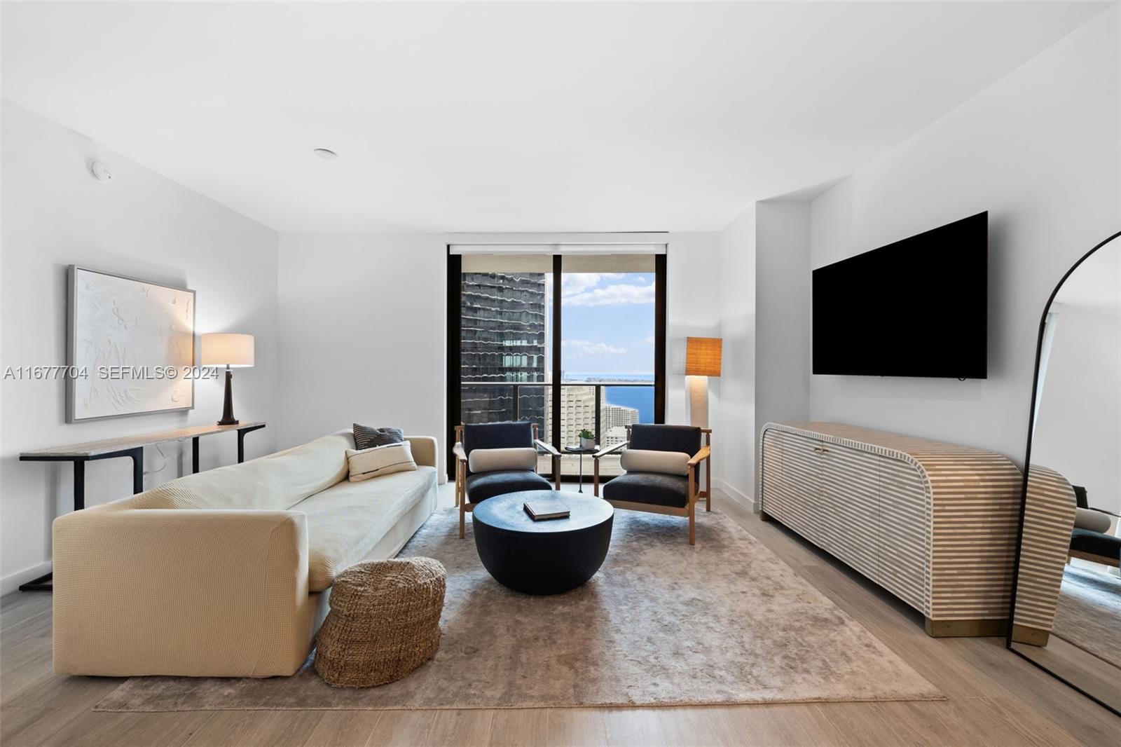 45 SW 9th Street 3802