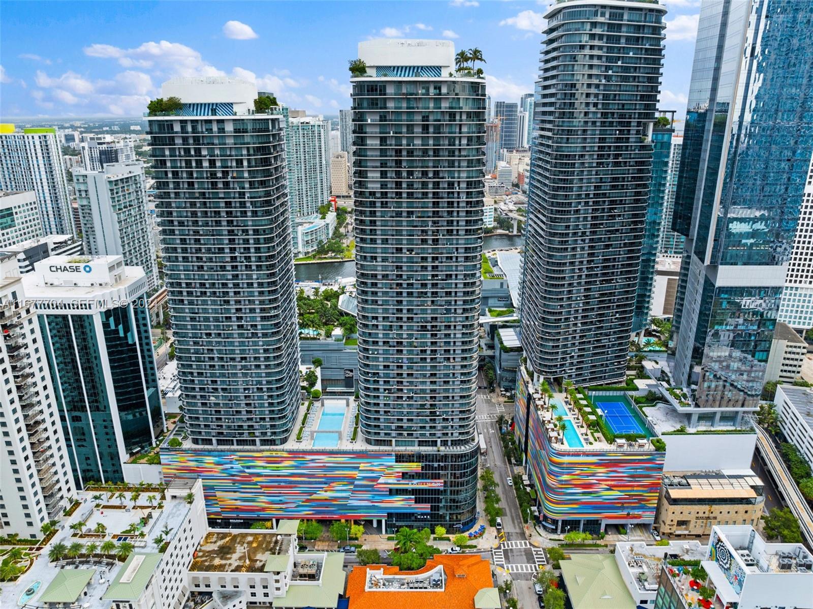 45 SW 9th Street 3802
