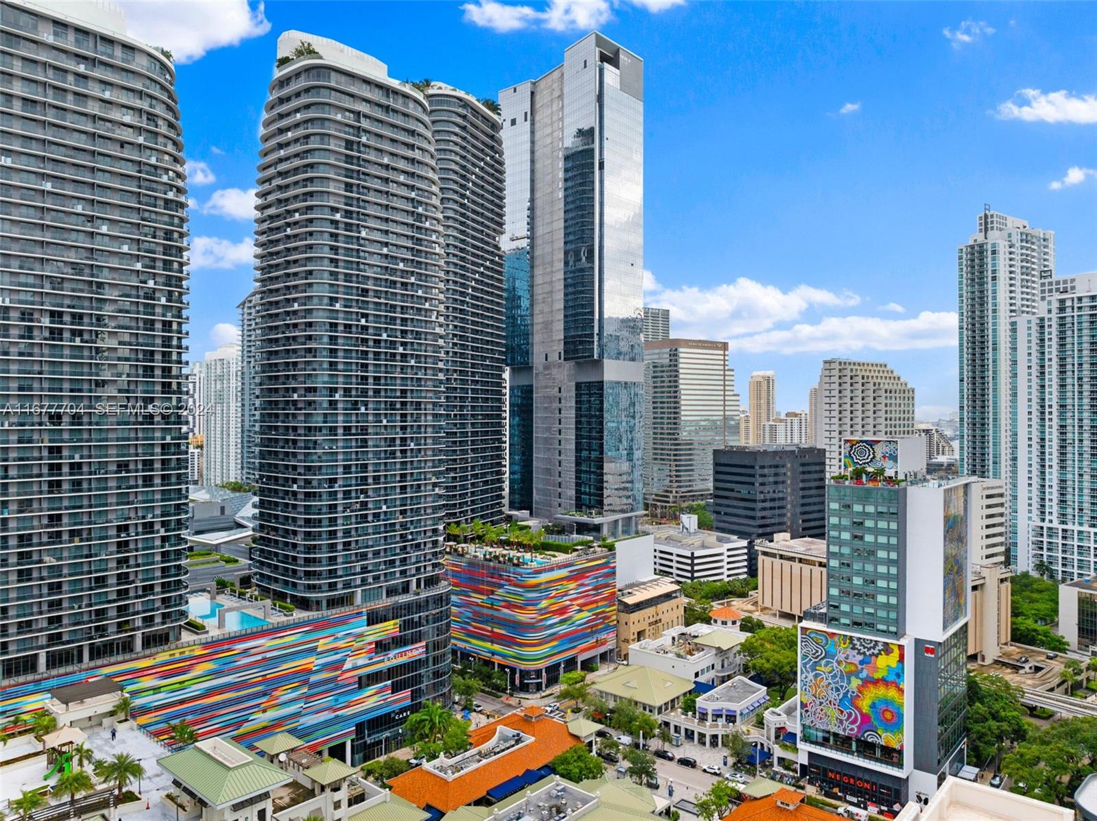 45 SW 9th Street 3802