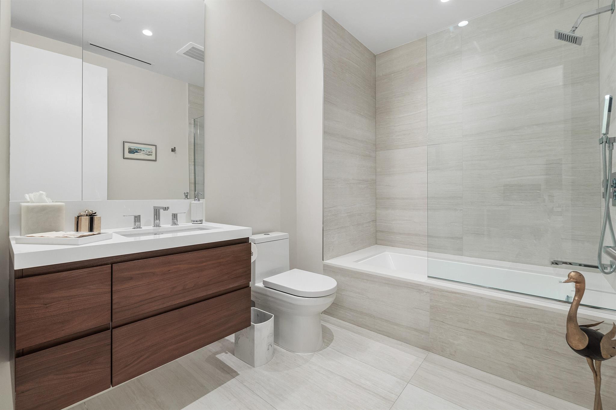 200 SE Mizner Boulevard 609