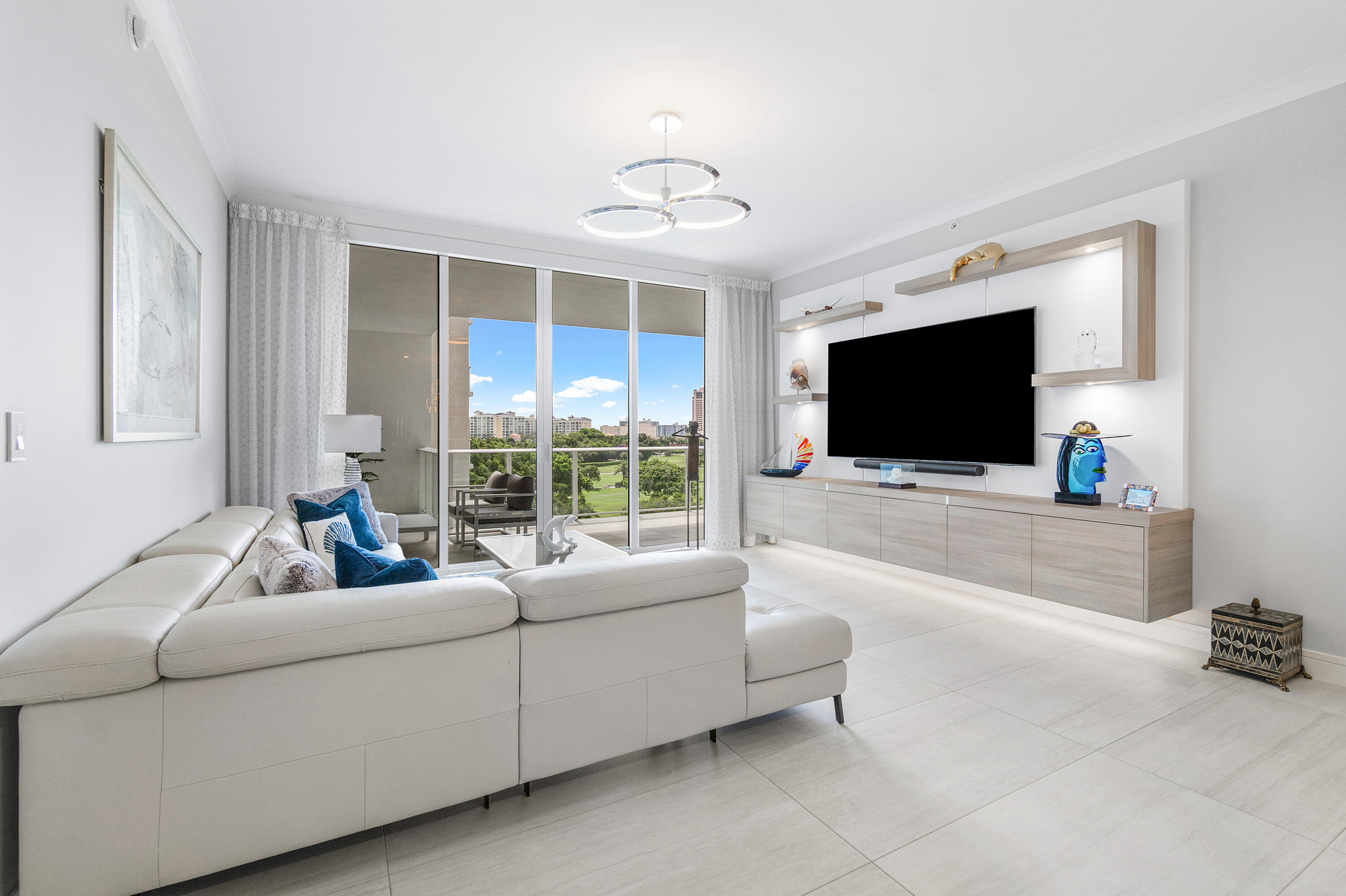 200 SE Mizner Boulevard 609