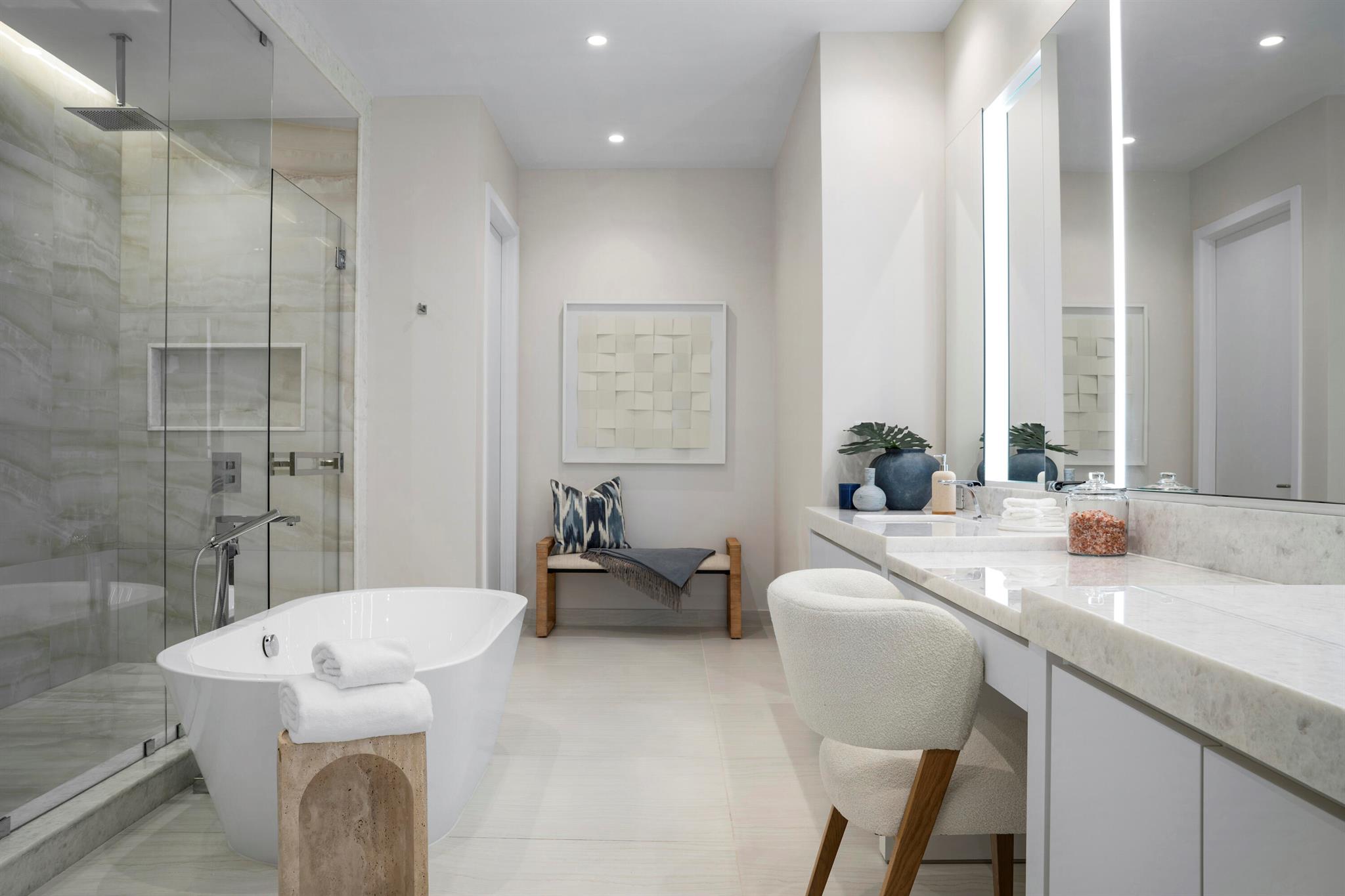 220 SE Mizner Boulevard Ph 910