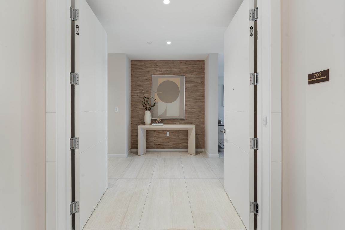 200 SE Mizner Boulevard 703