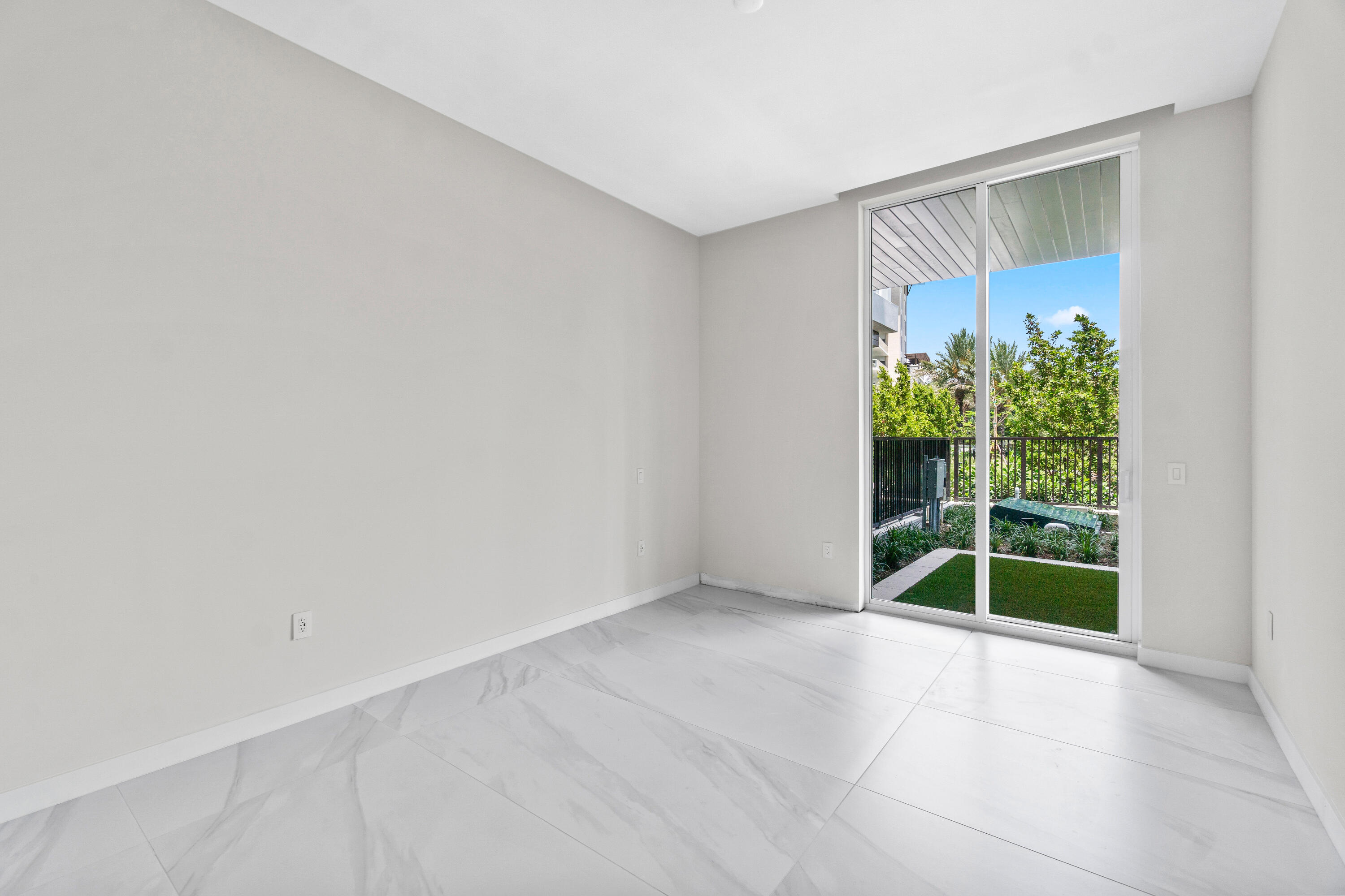 220 SE Mizner Boulevard Villa 101