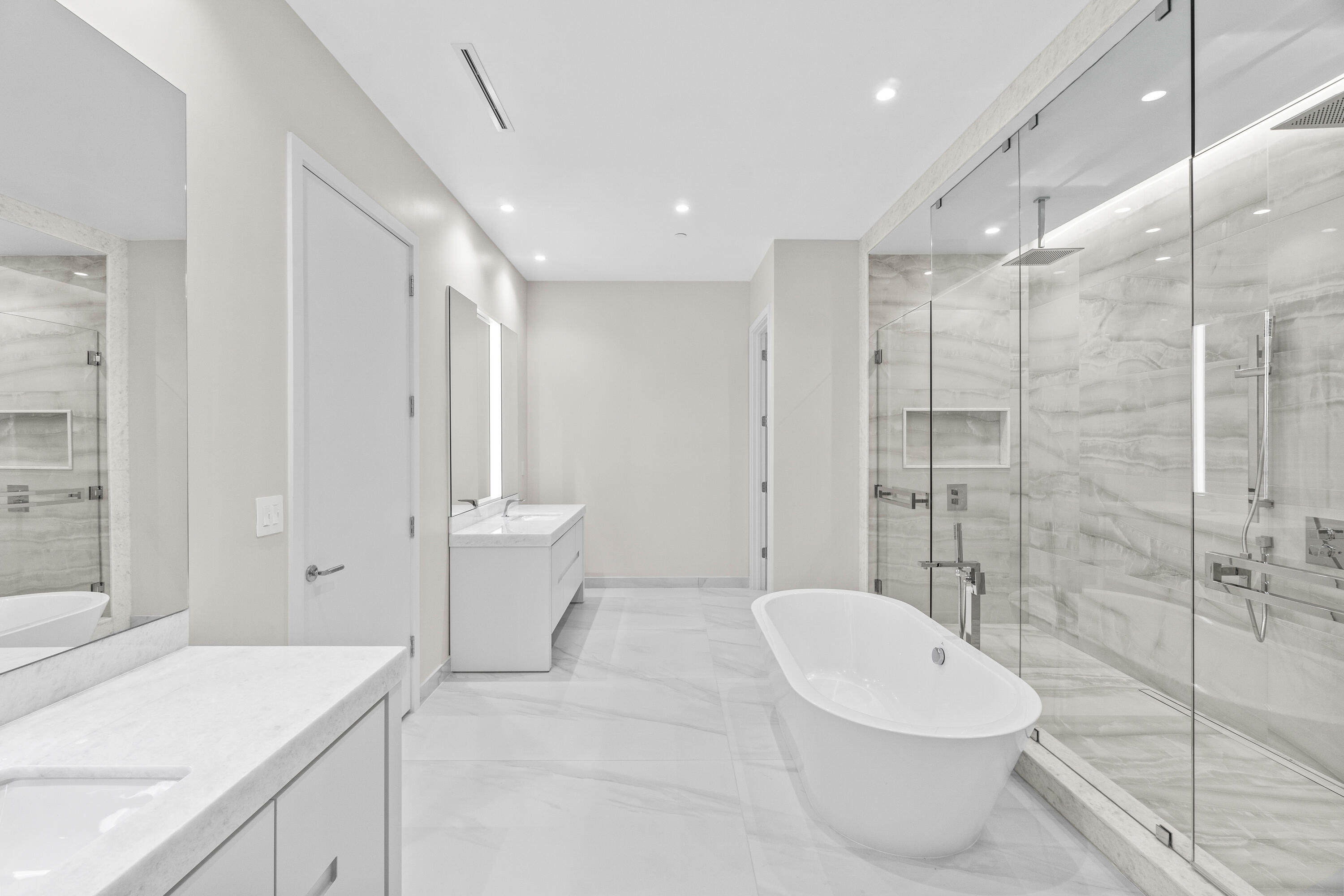 220 SE Mizner Boulevard Villa 101