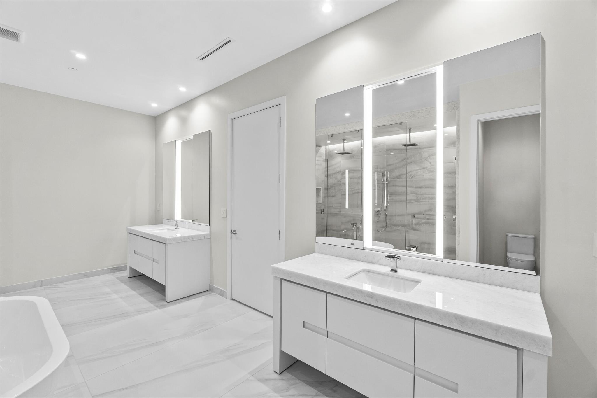 220 SE Mizner Boulevard Villa 101