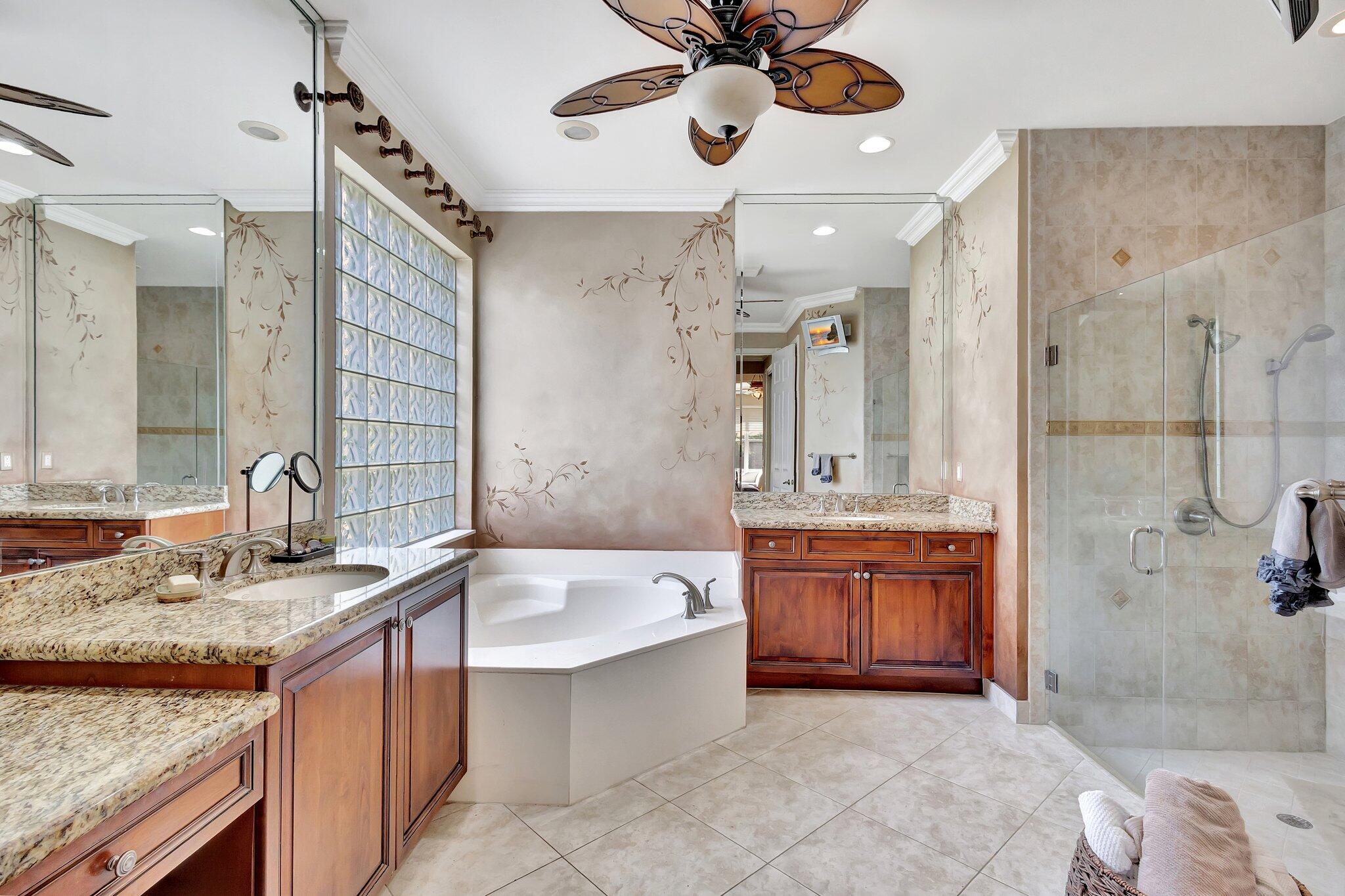 7095 Corning Circle