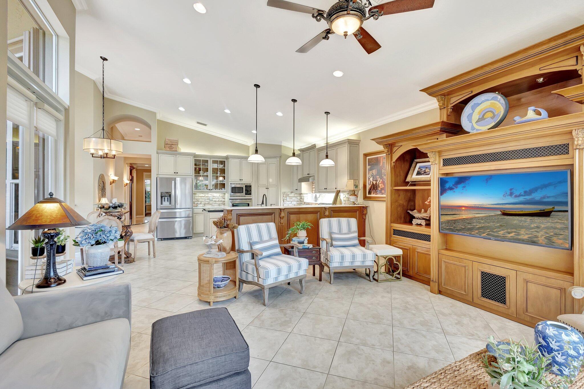 7095 Corning Circle