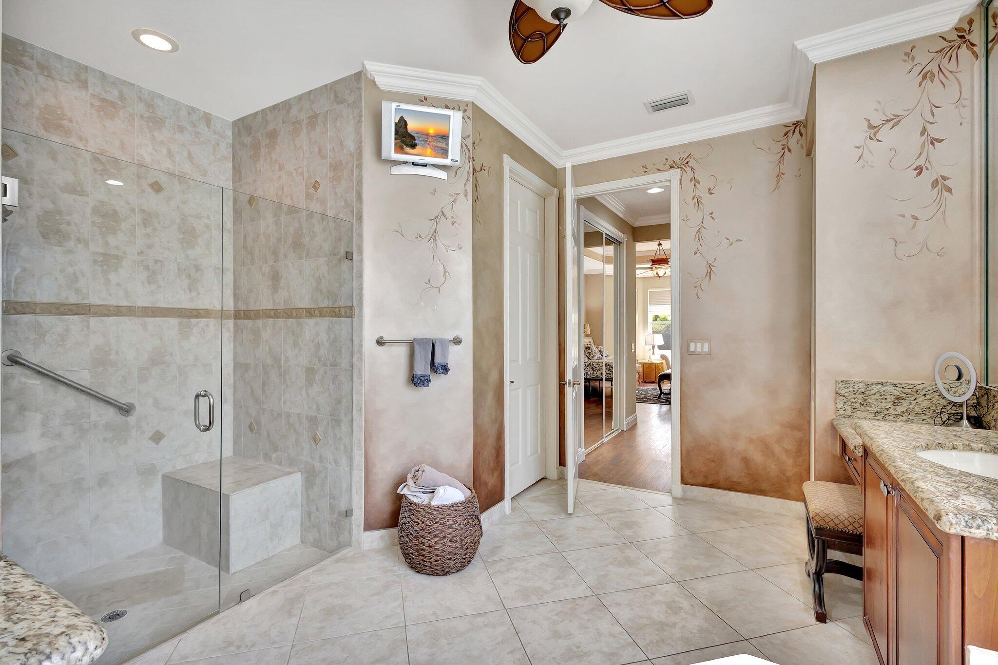 7095 Corning Circle