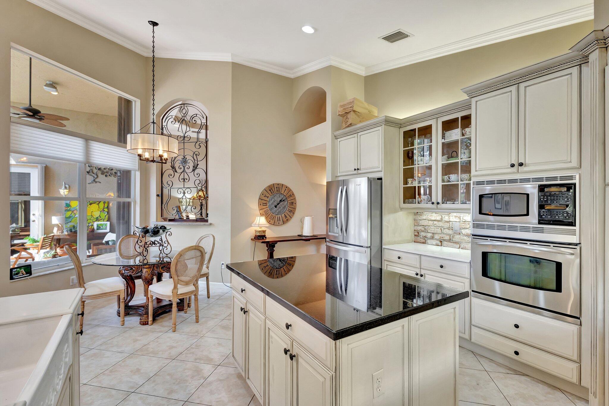 7095 Corning Circle
