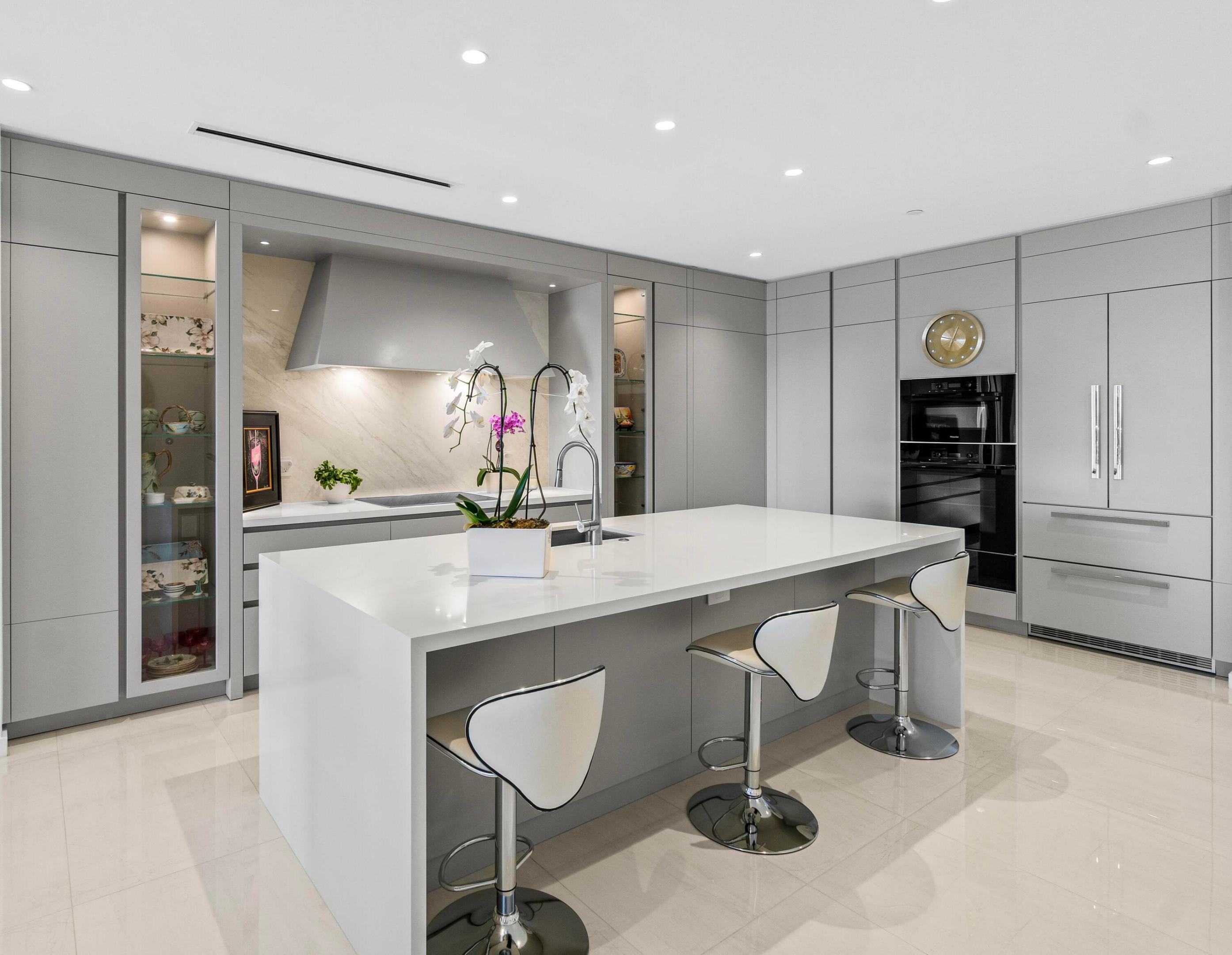 200 SE Mizner Boulevard 503