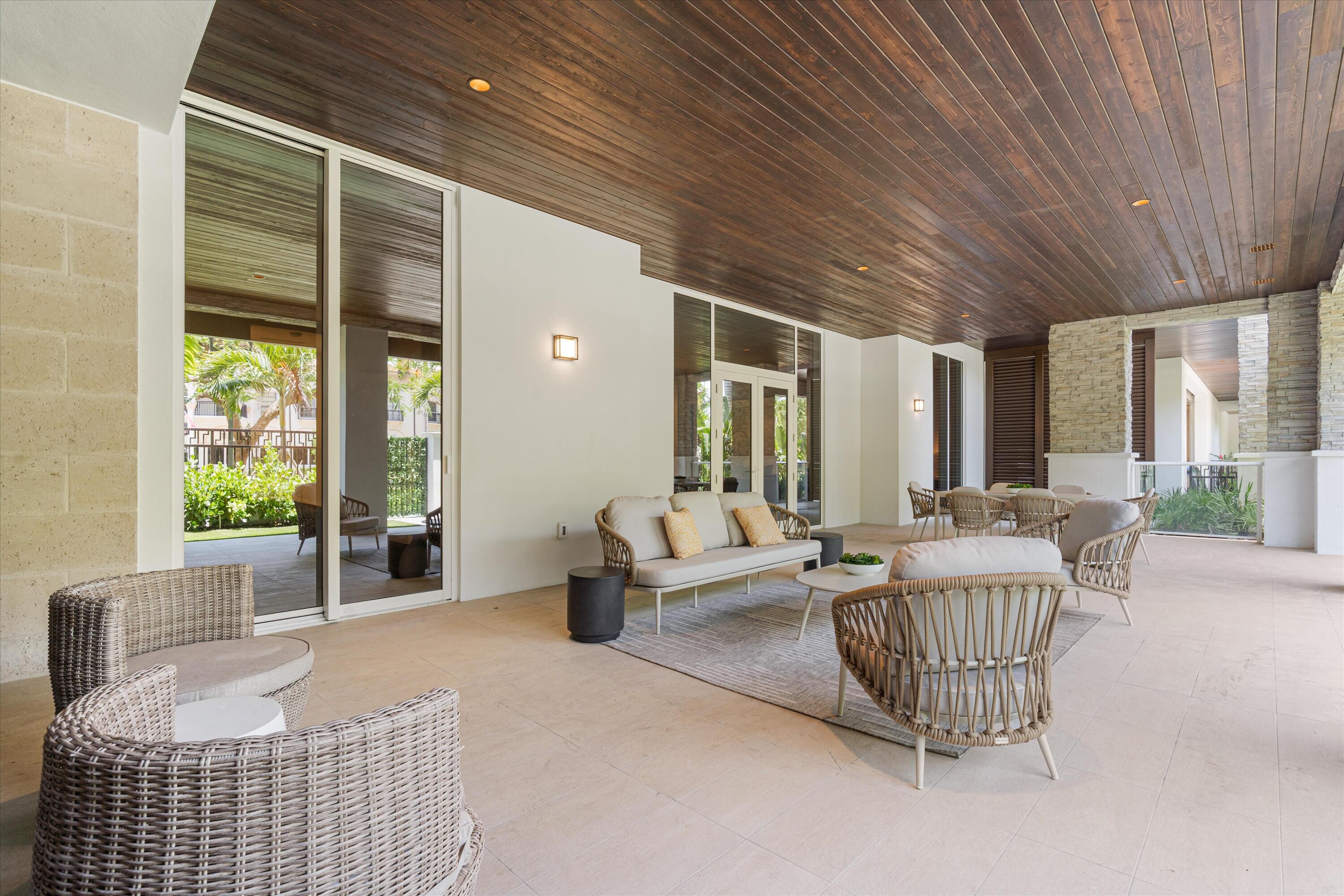 220 SE Mizner Boulevard Villa 104