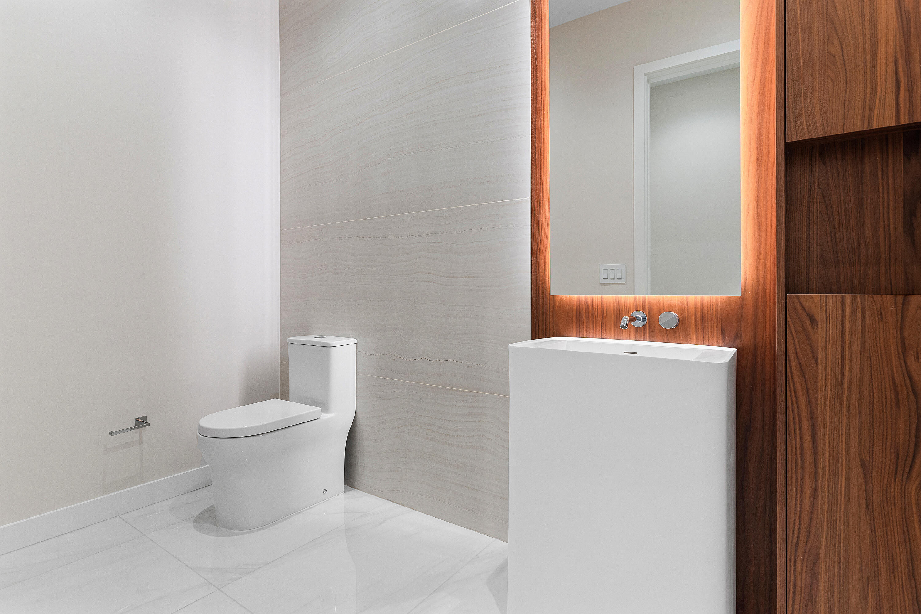 220 SE Mizner Boulevard Villa 104