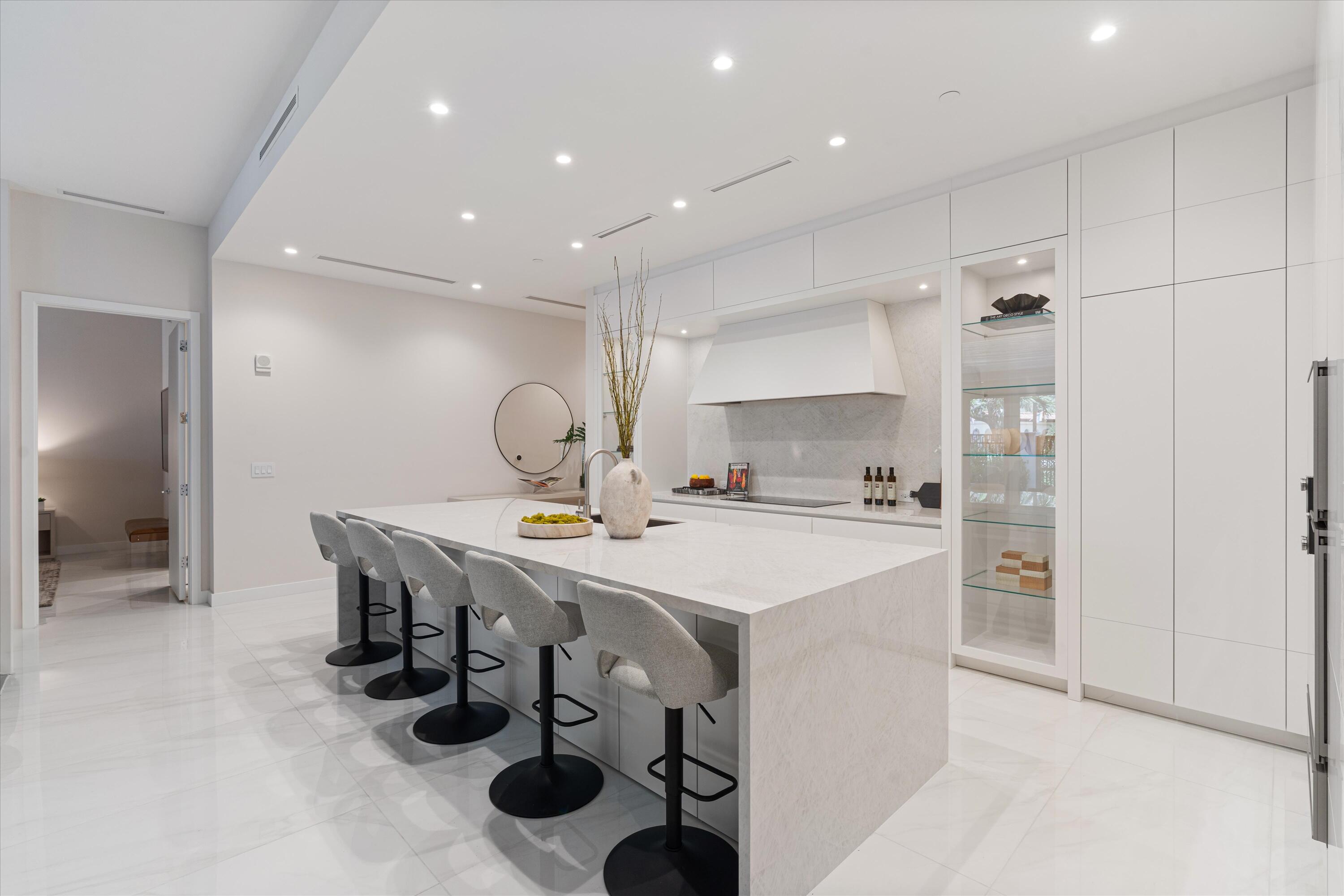 220 SE Mizner Boulevard Villa 104