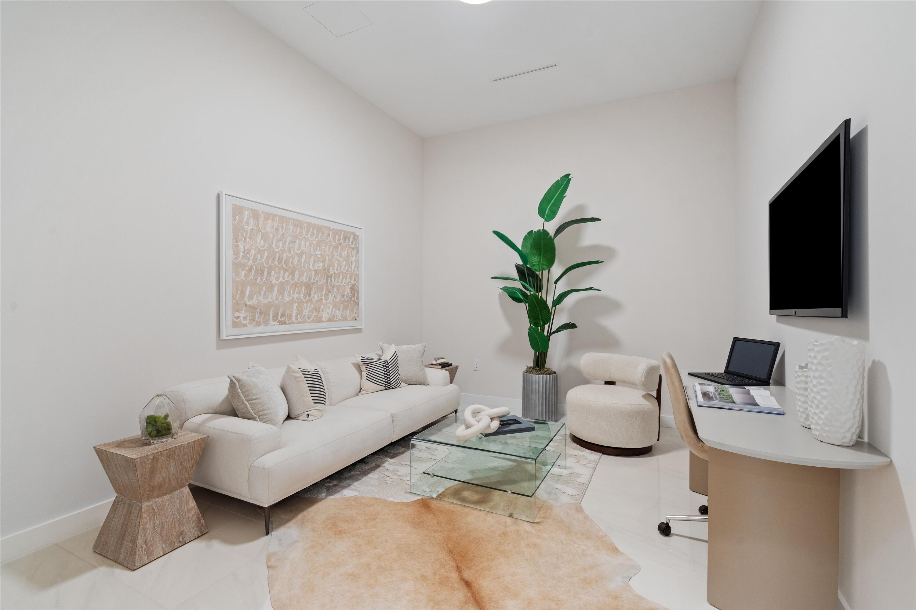 220 SE Mizner Boulevard Villa 104