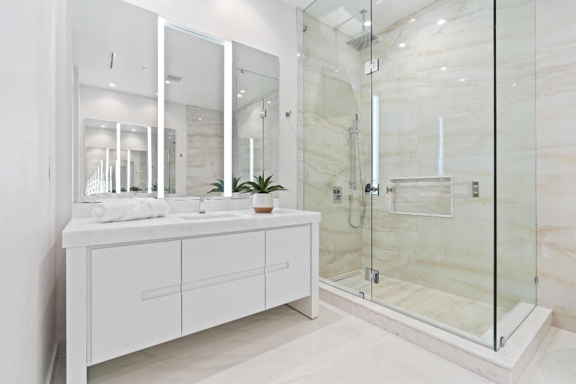 220 SE Mizner Boulevard Villa 104