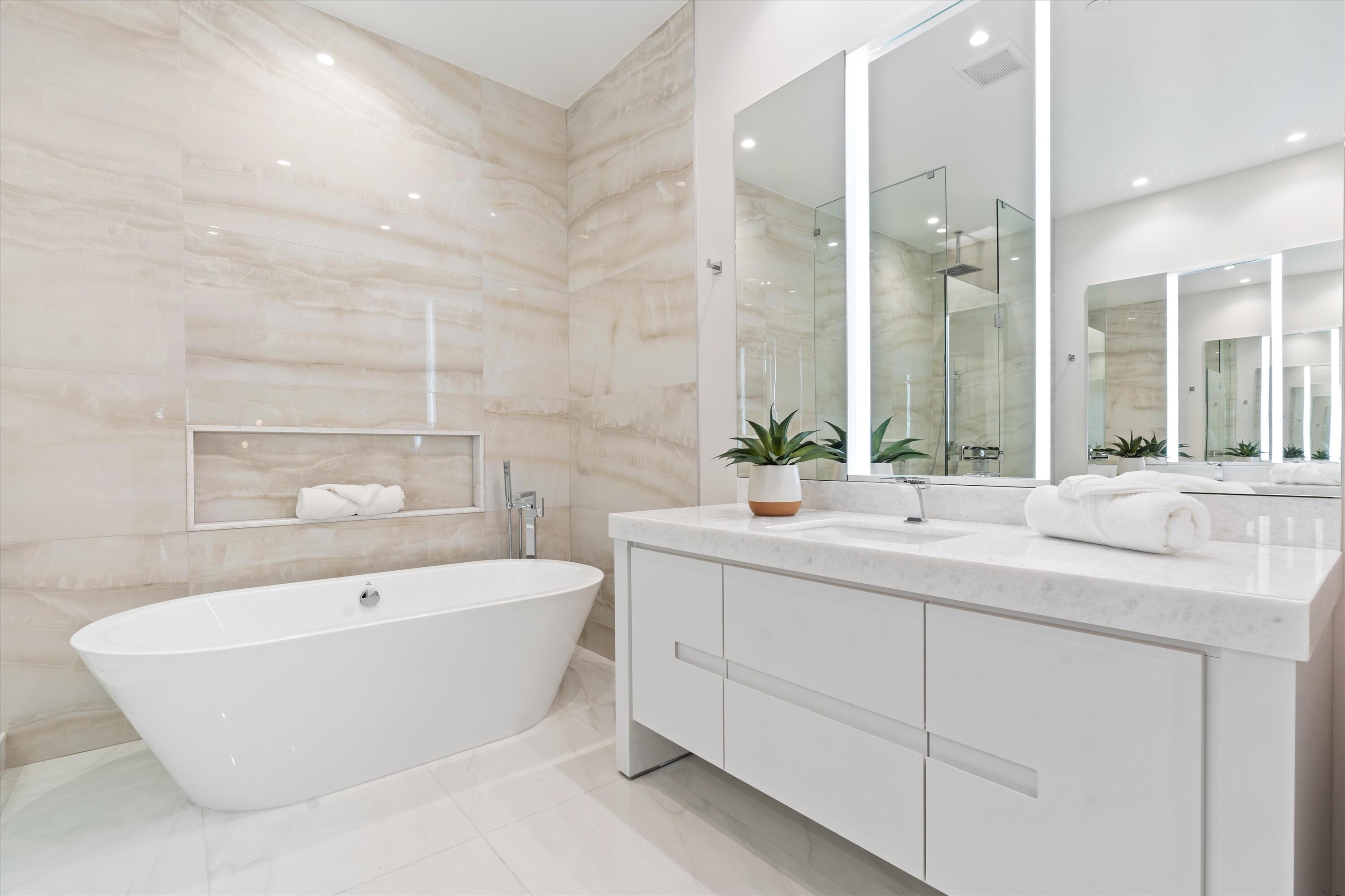 220 SE Mizner Boulevard Villa 104
