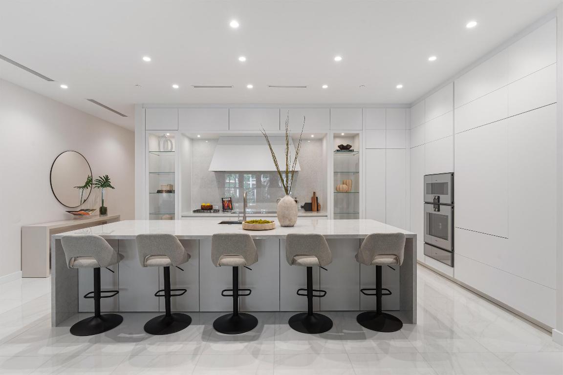 220 SE Mizner Boulevard Villa 104