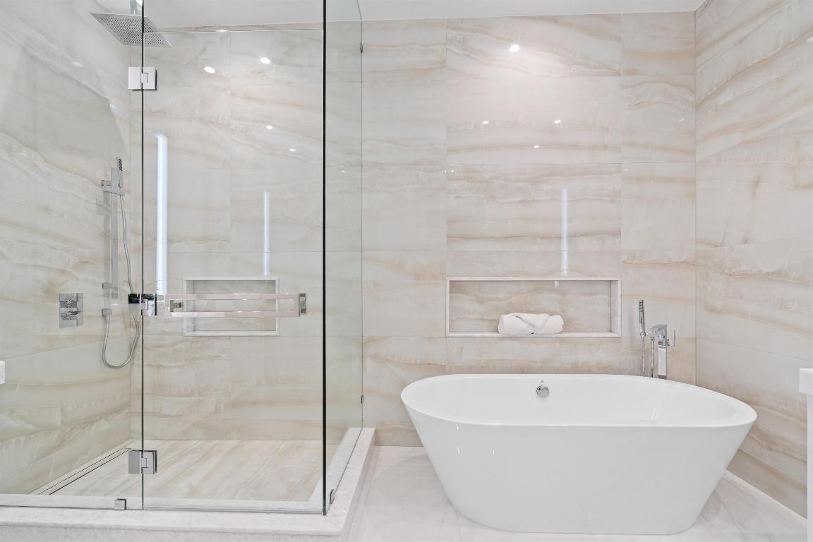 220 SE Mizner Boulevard Villa 104