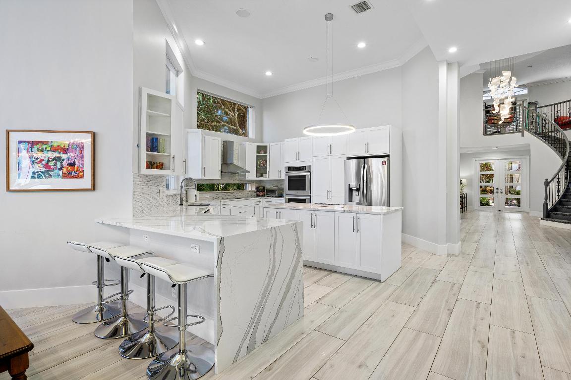 16313 Mira Vista Lane