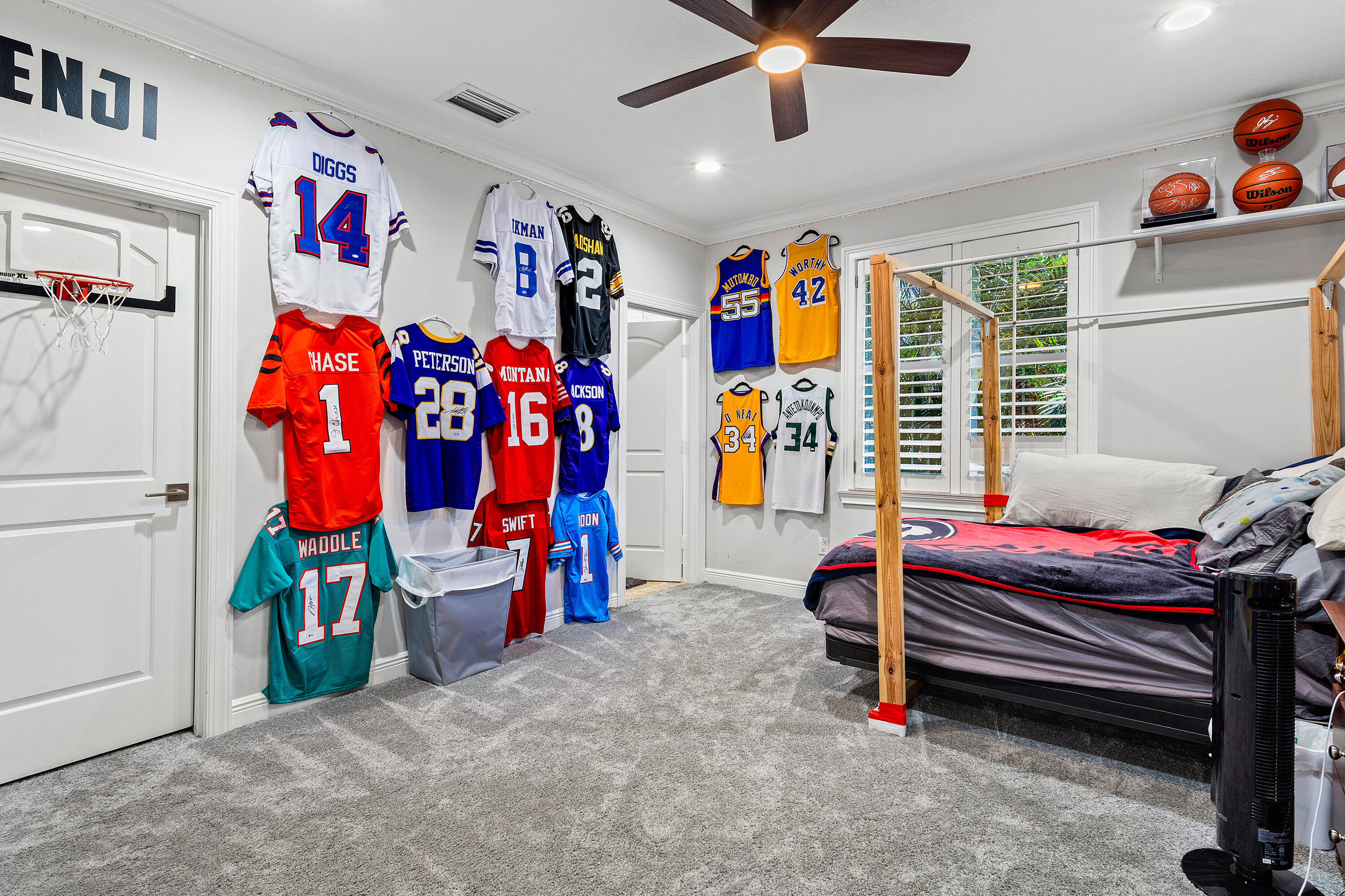 16313 Mira Vista Lane