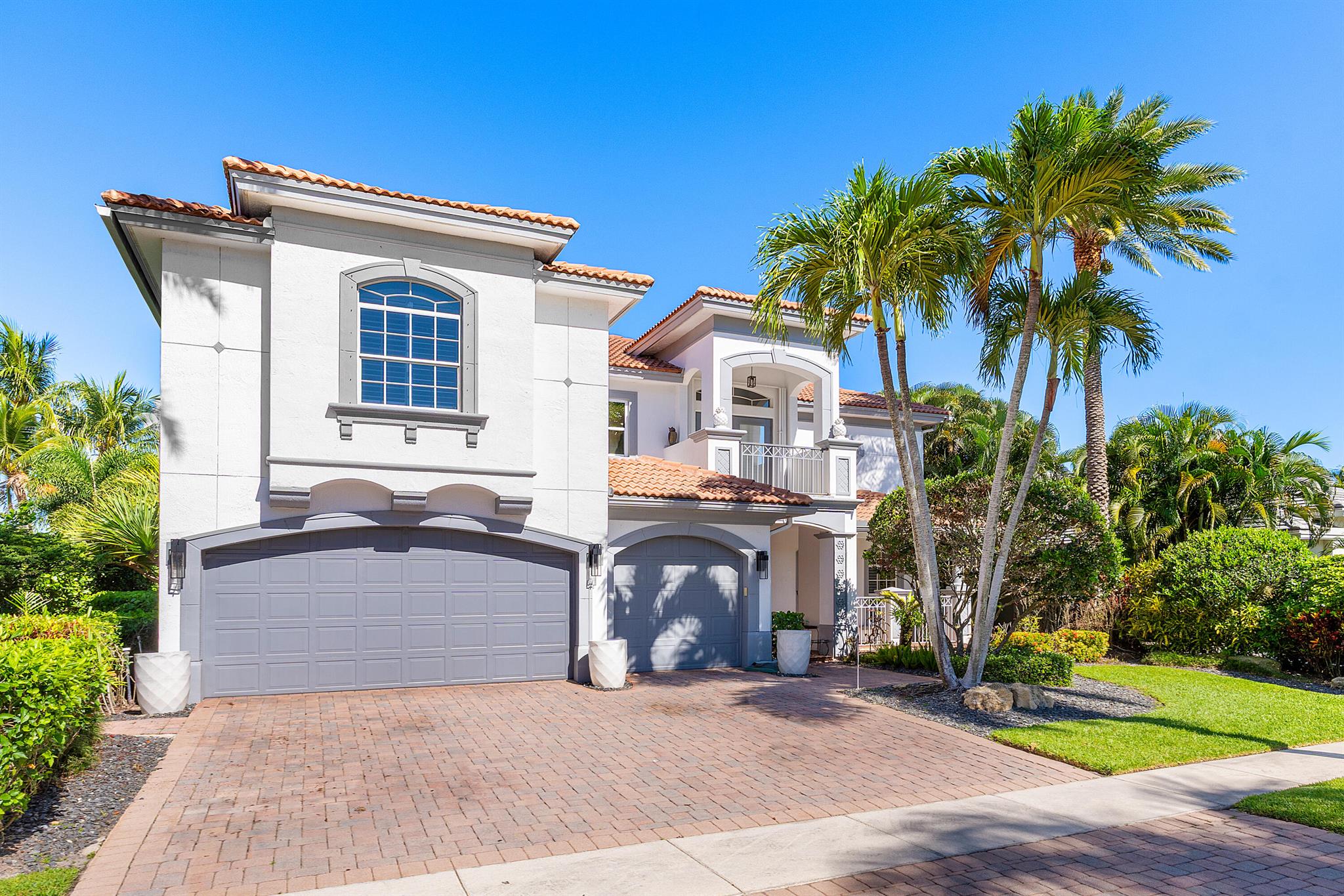 16313 Mira Vista Lane