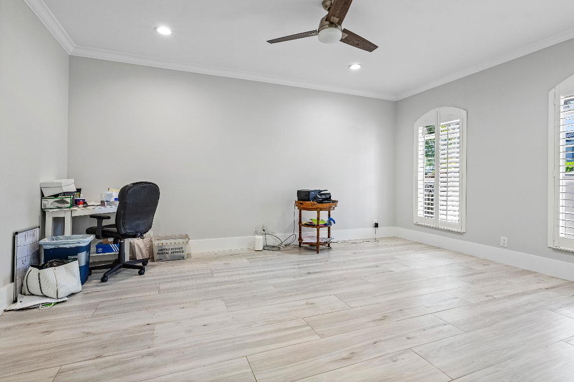 16313 Mira Vista Lane