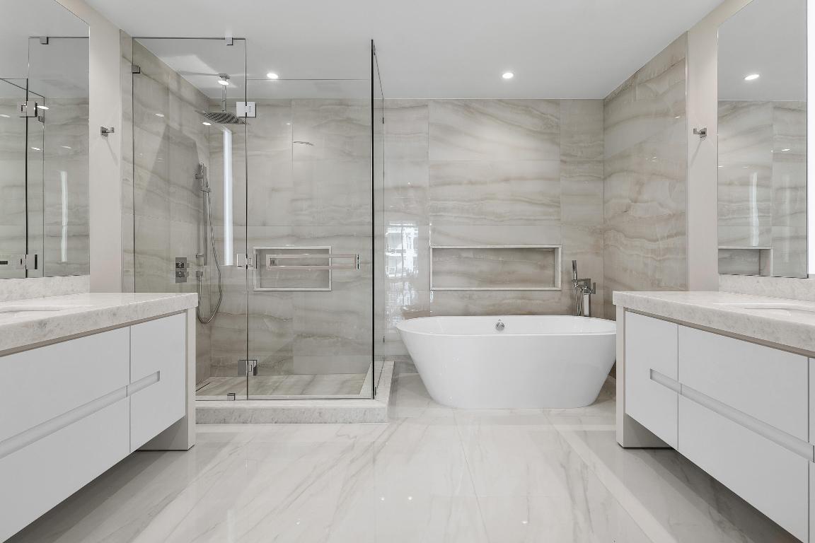 220 SE Mizner Boulevard 611