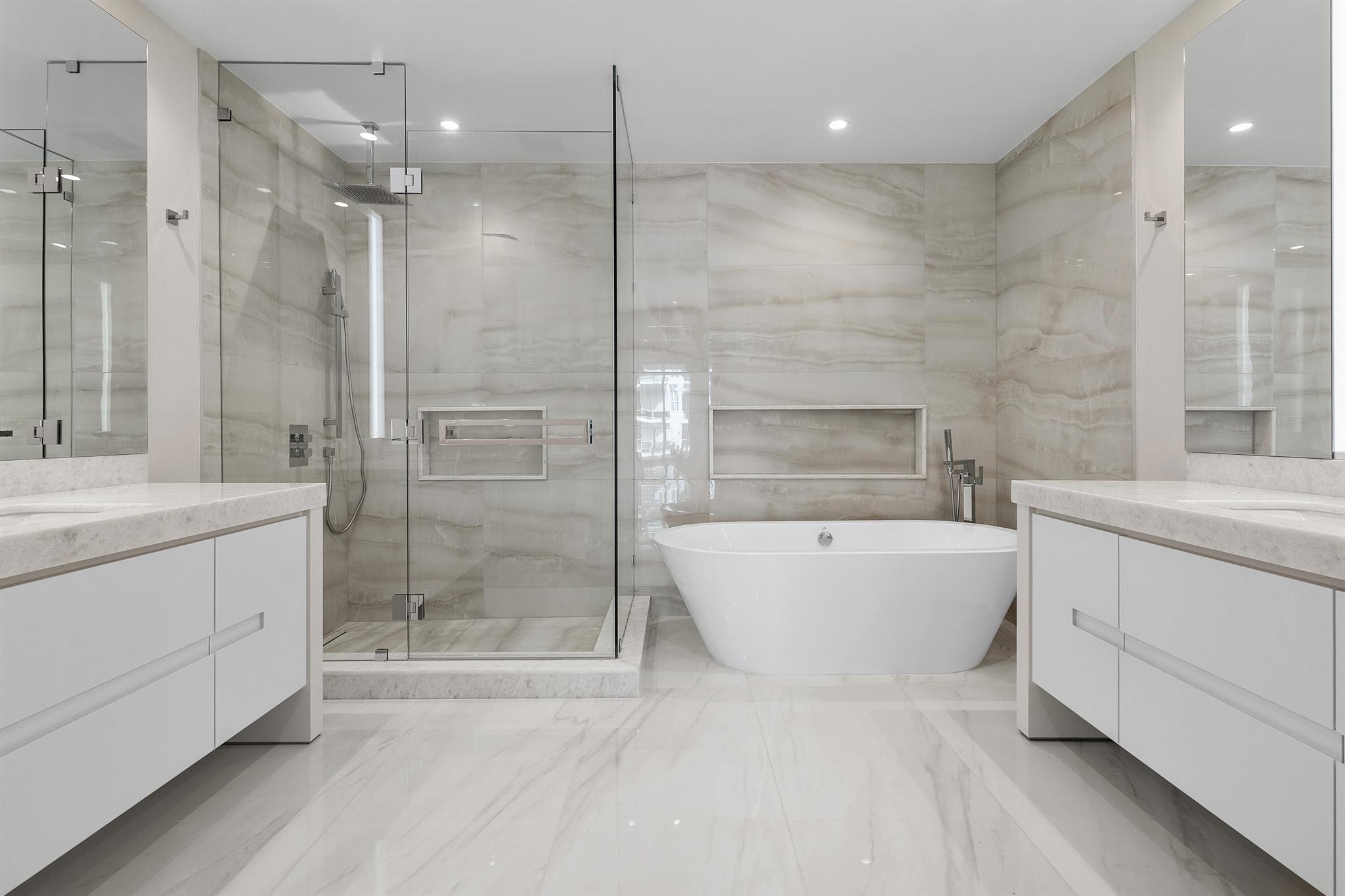 220 SE Mizner Boulevard 611