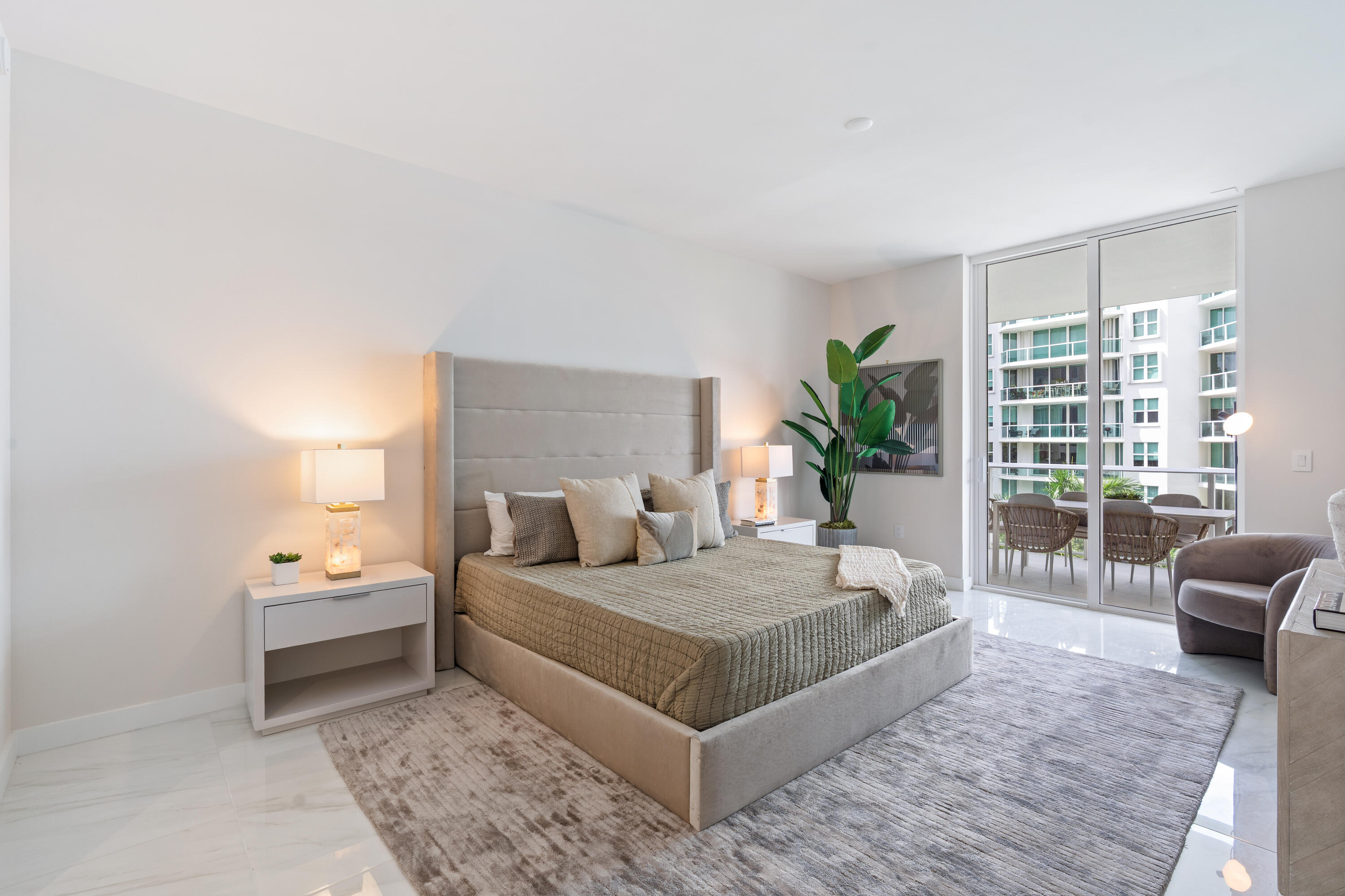 220 SE Mizner Boulevard 611