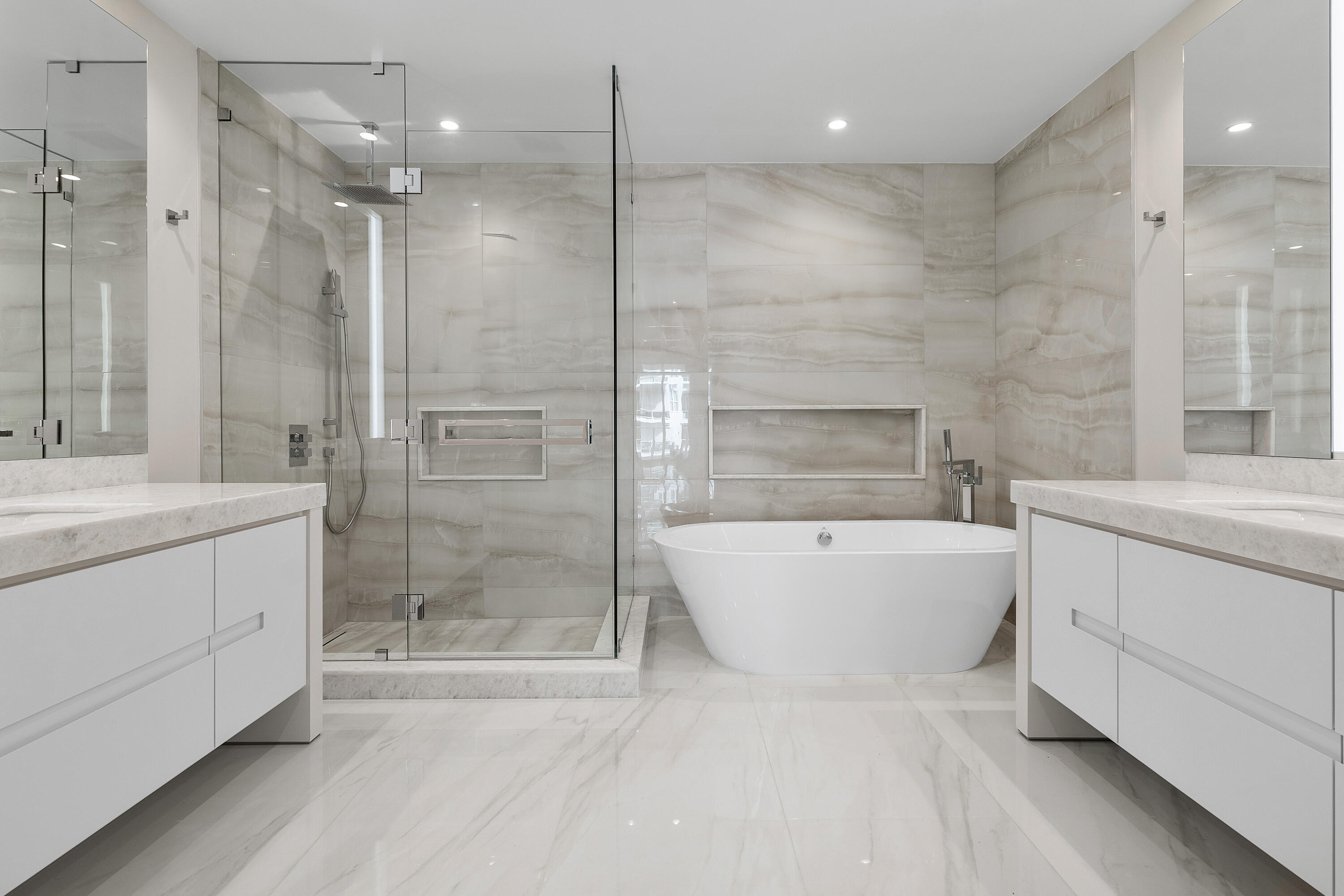 220 SE Mizner Boulevard 611