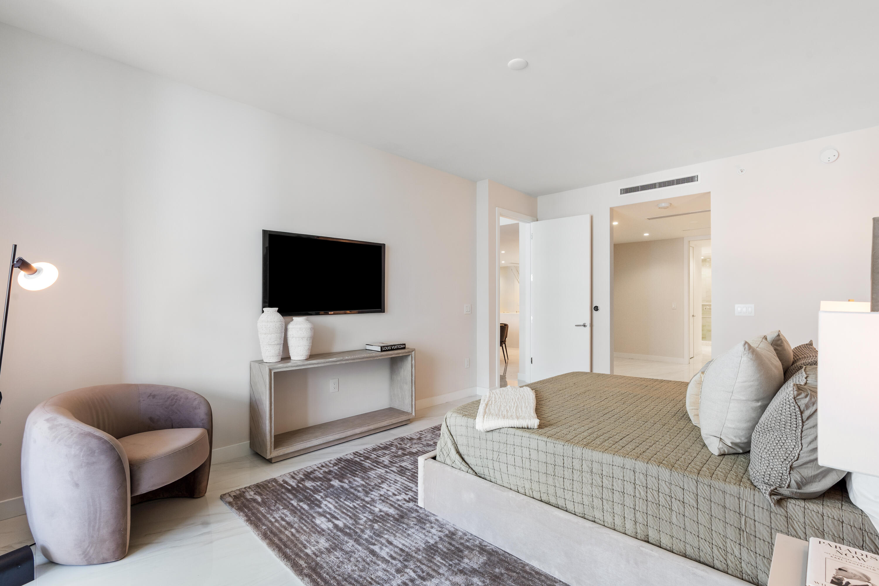 220 SE Mizner Boulevard 611