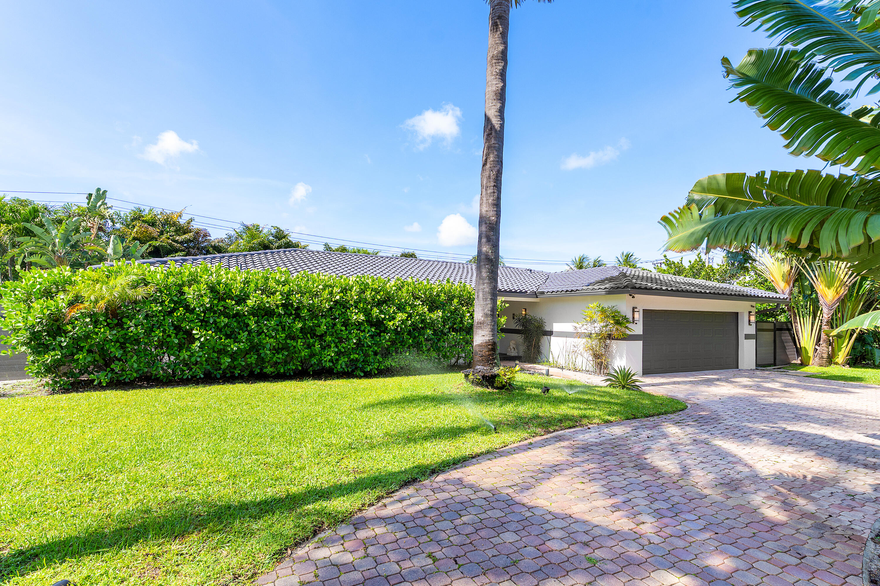 960 SW 18th Street