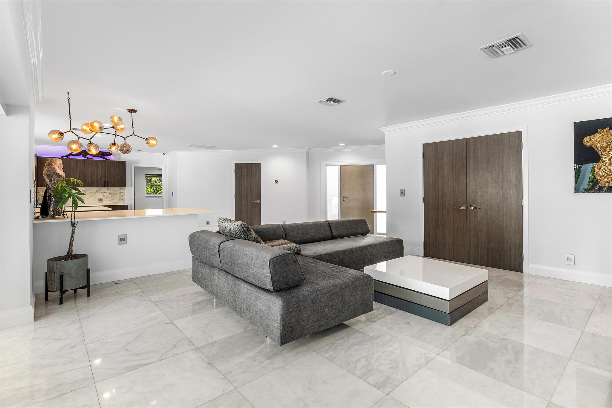 960 SW 18th Street