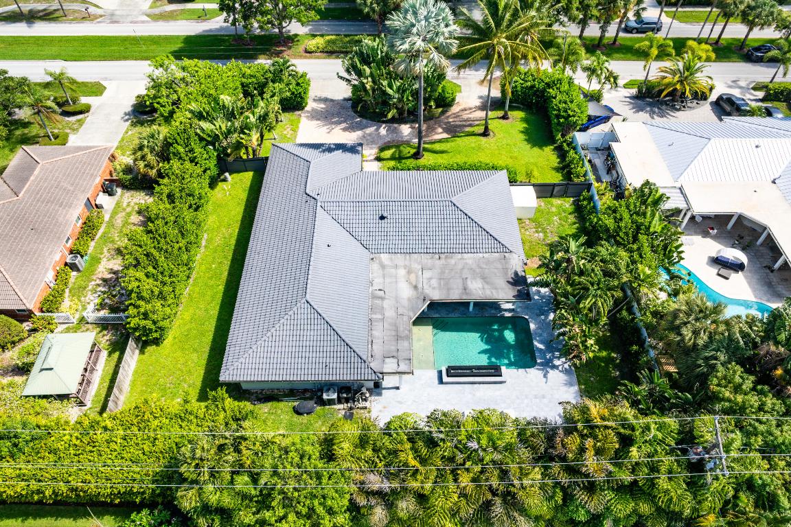 960 SW 18th Street