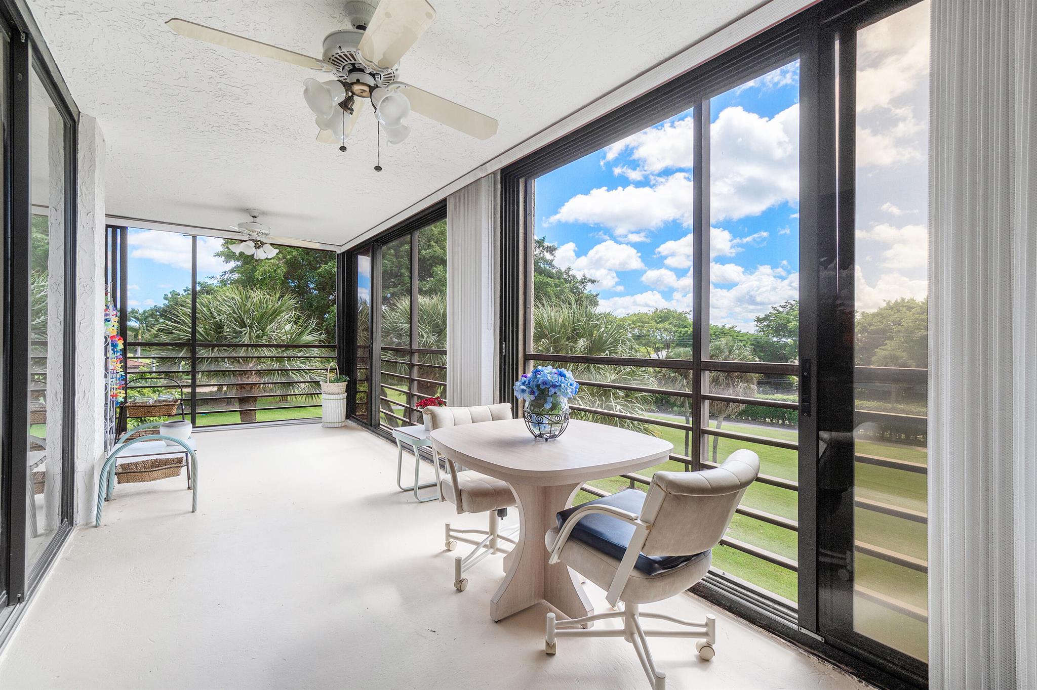 7572 Regency Lake Drive 401