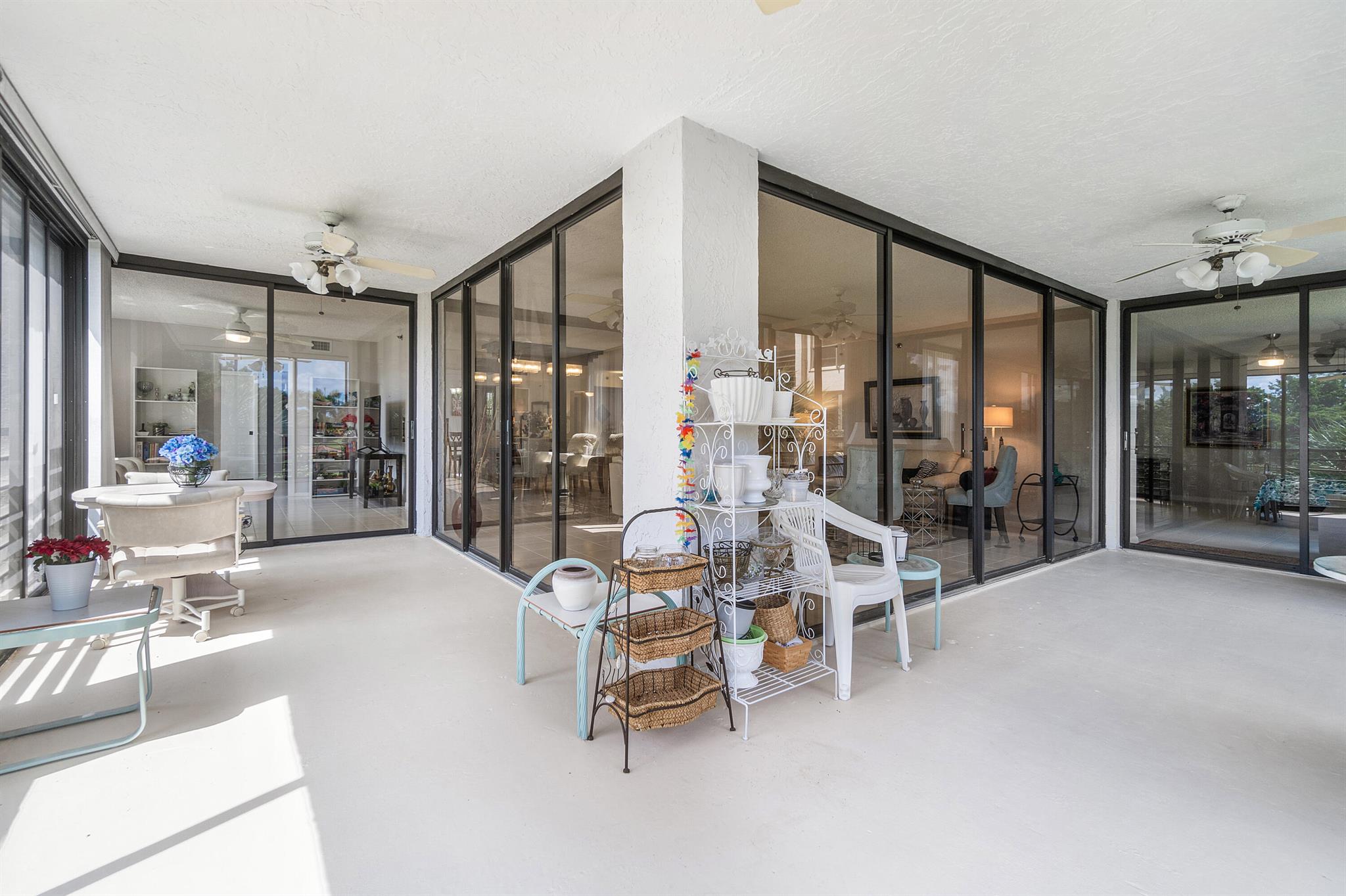 7572 Regency Lake Drive 401