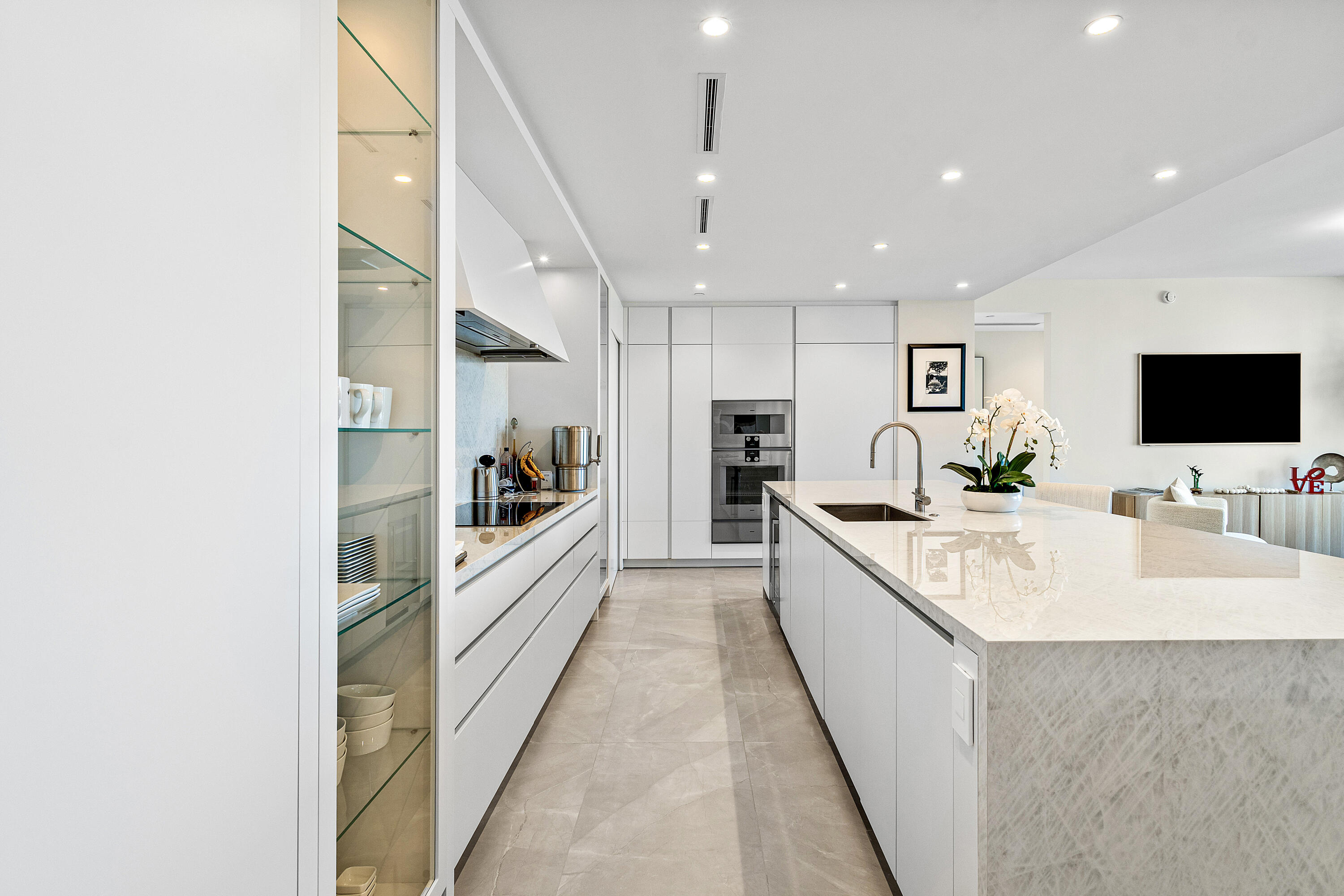 220 SE Mizner Boulevard 810