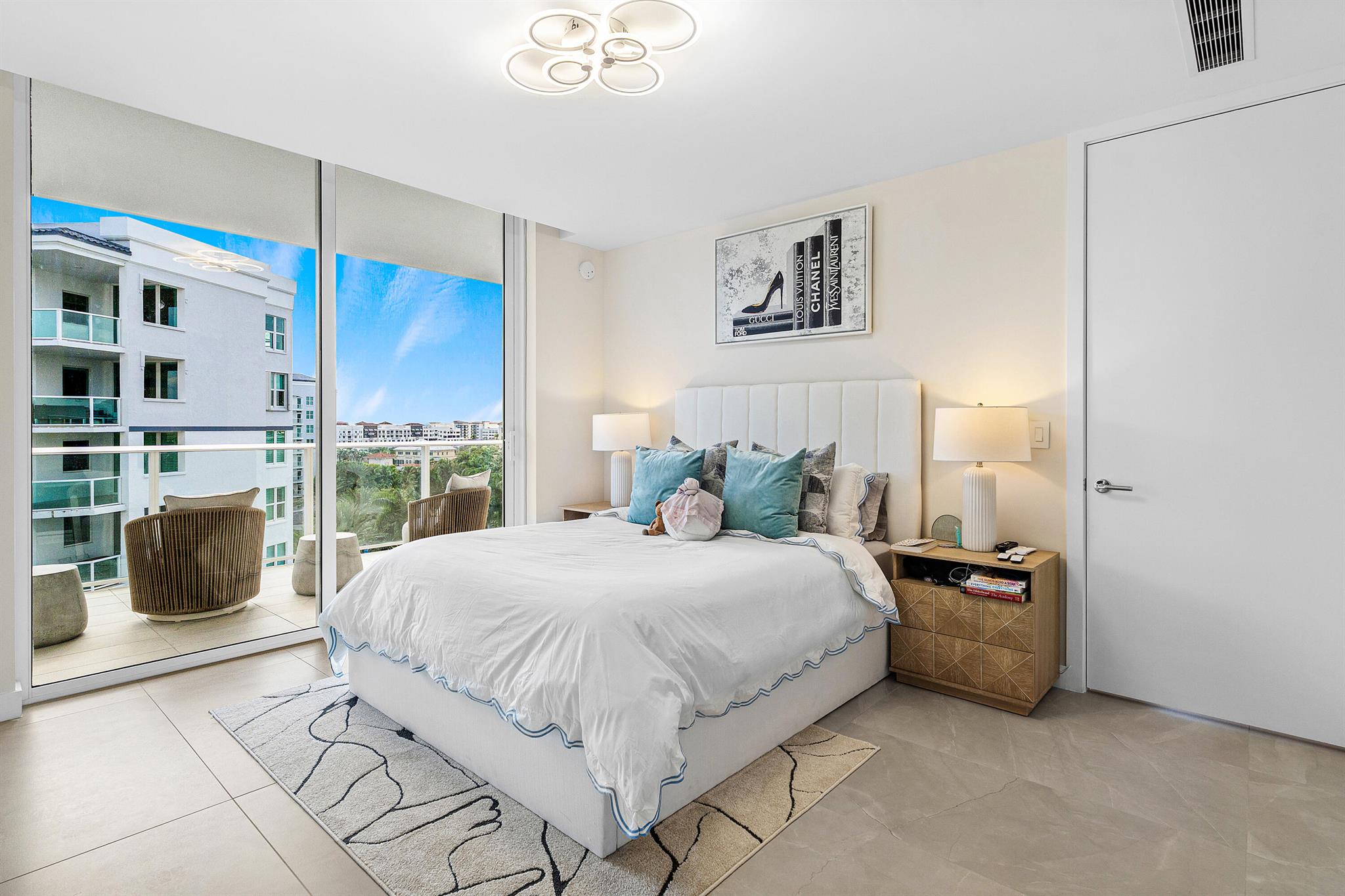 220 SE Mizner Boulevard 810