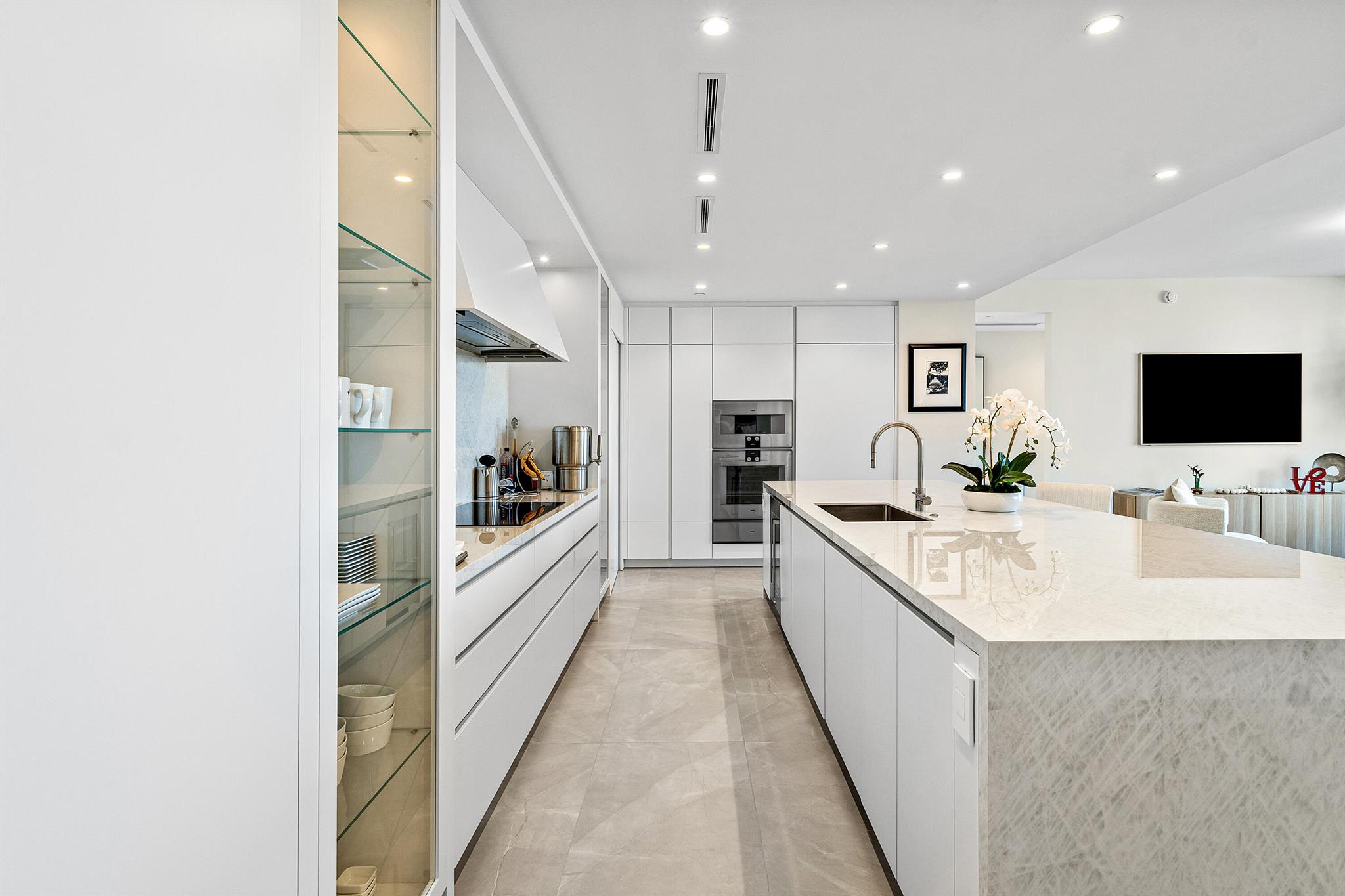 220 SE Mizner Boulevard 810