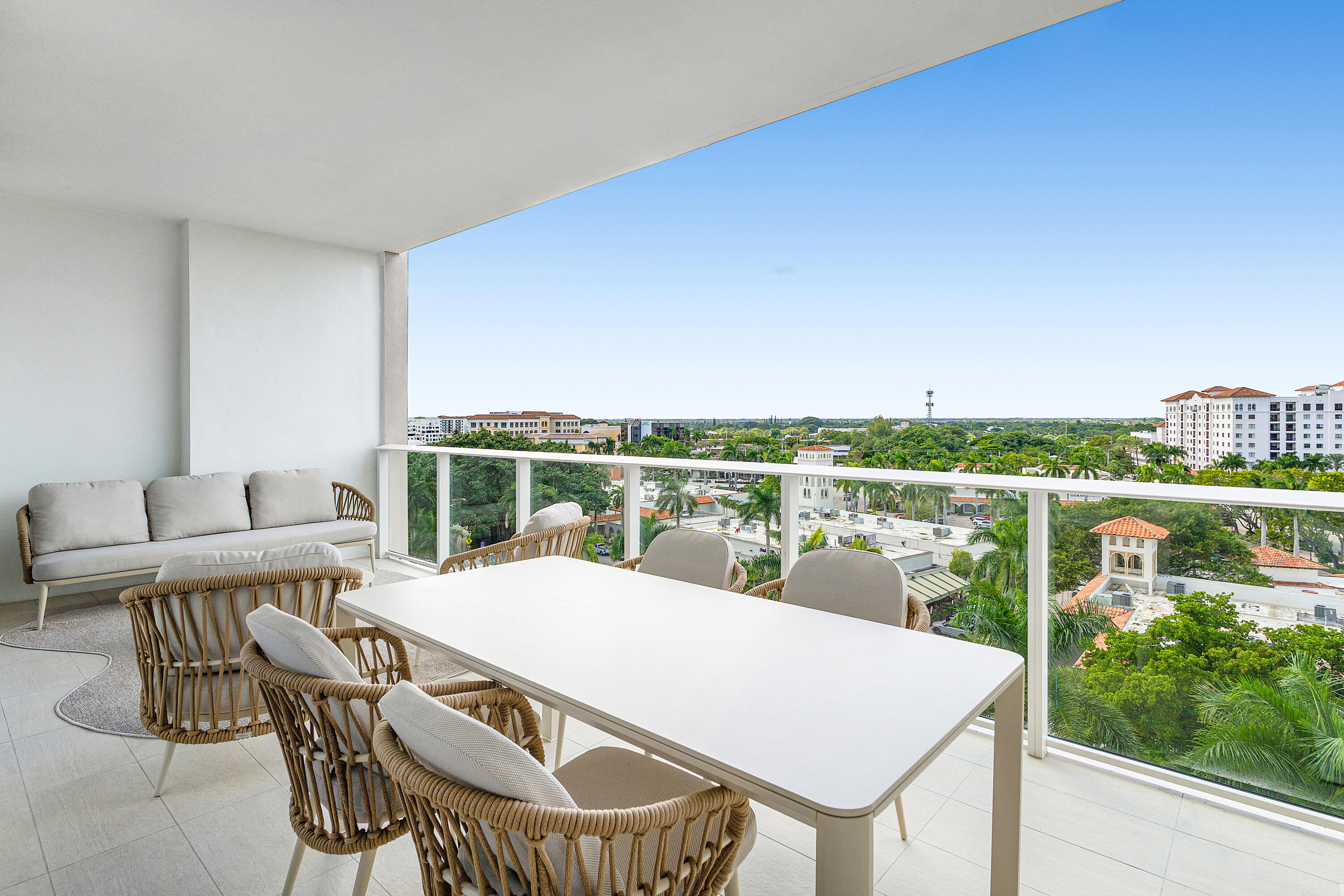 220 SE Mizner Boulevard 810