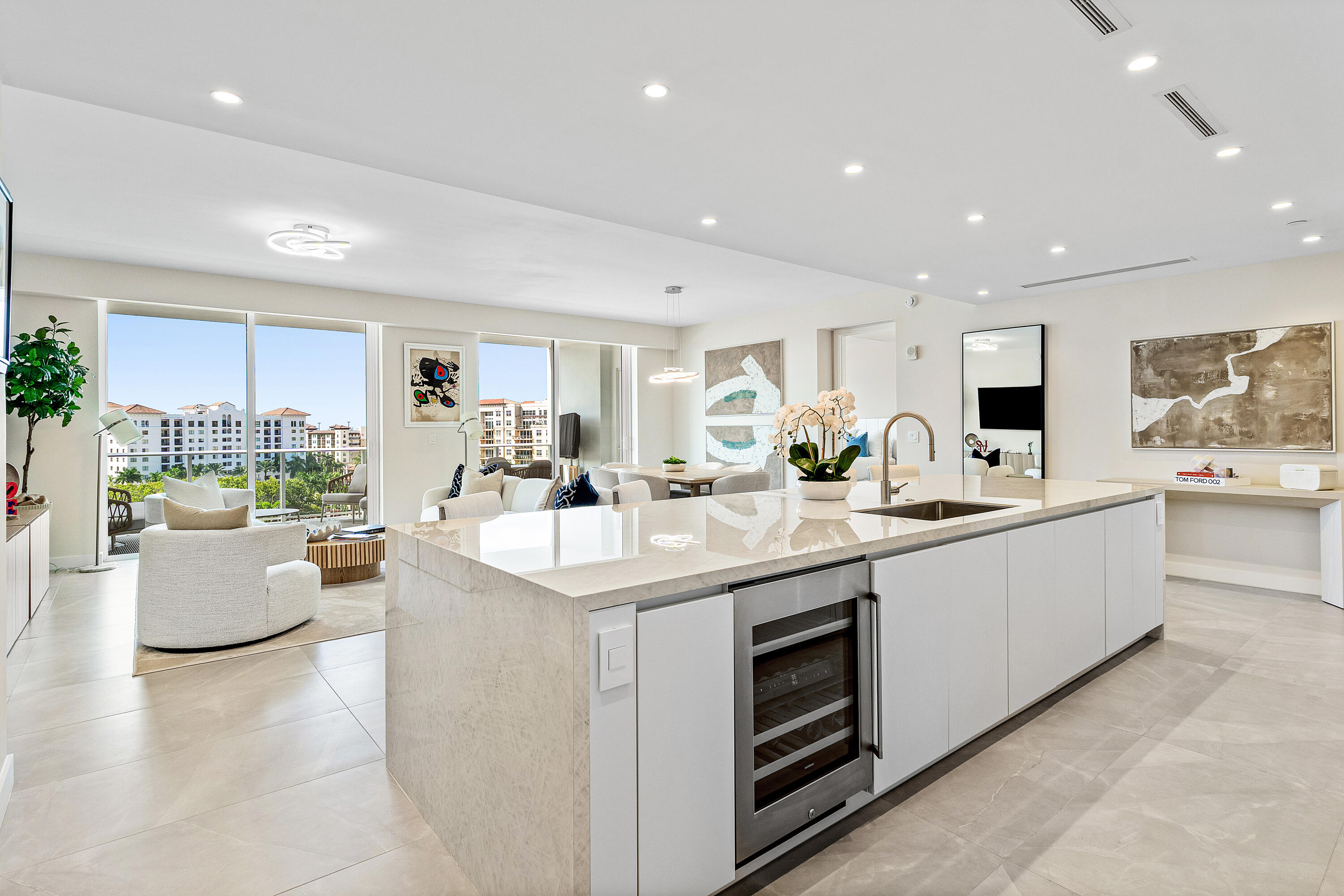 220 SE Mizner Boulevard 810