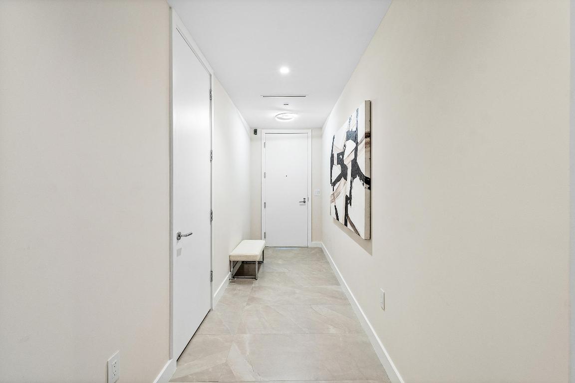 220 SE Mizner Boulevard 810