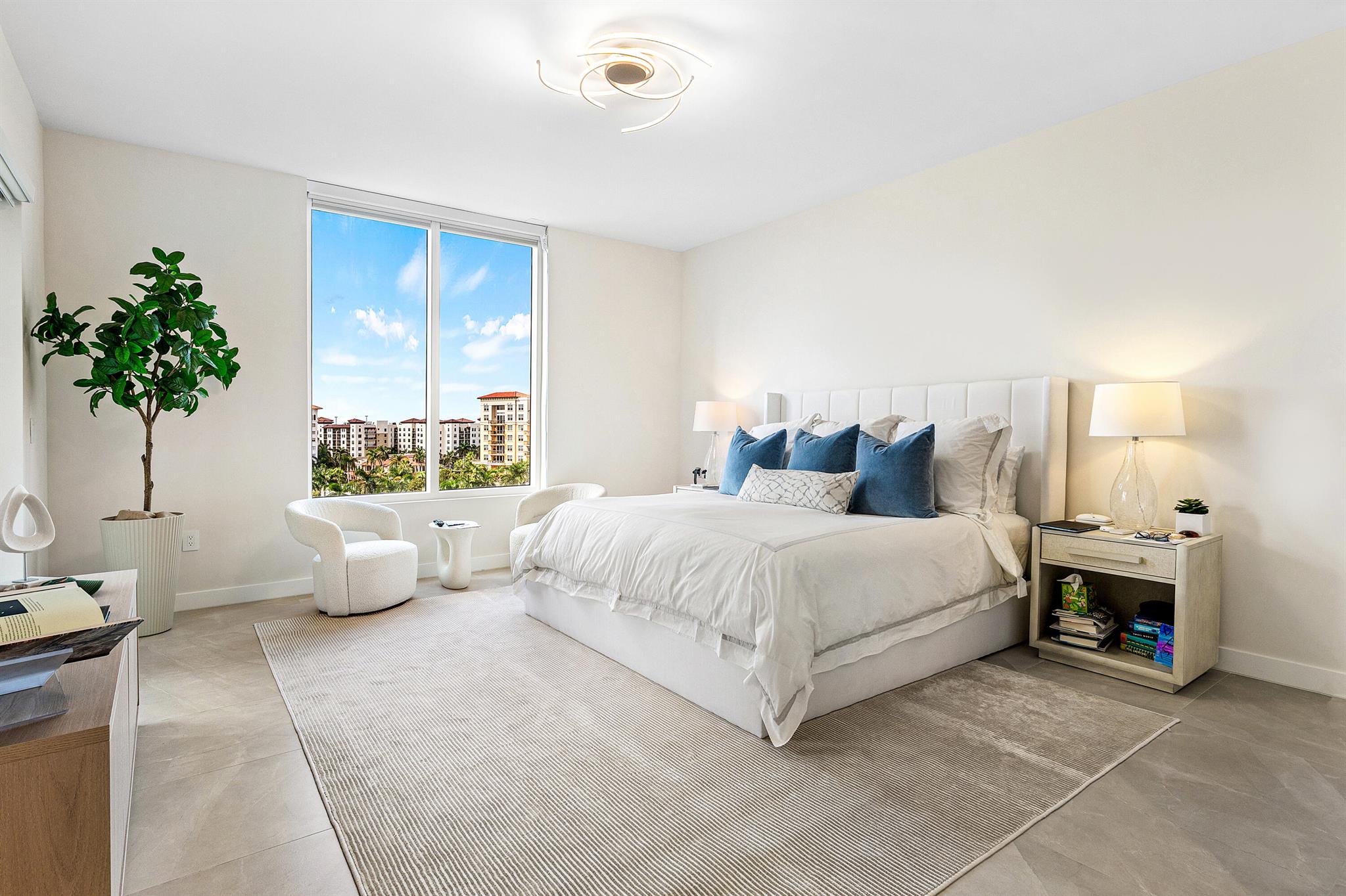 220 SE Mizner Boulevard 810