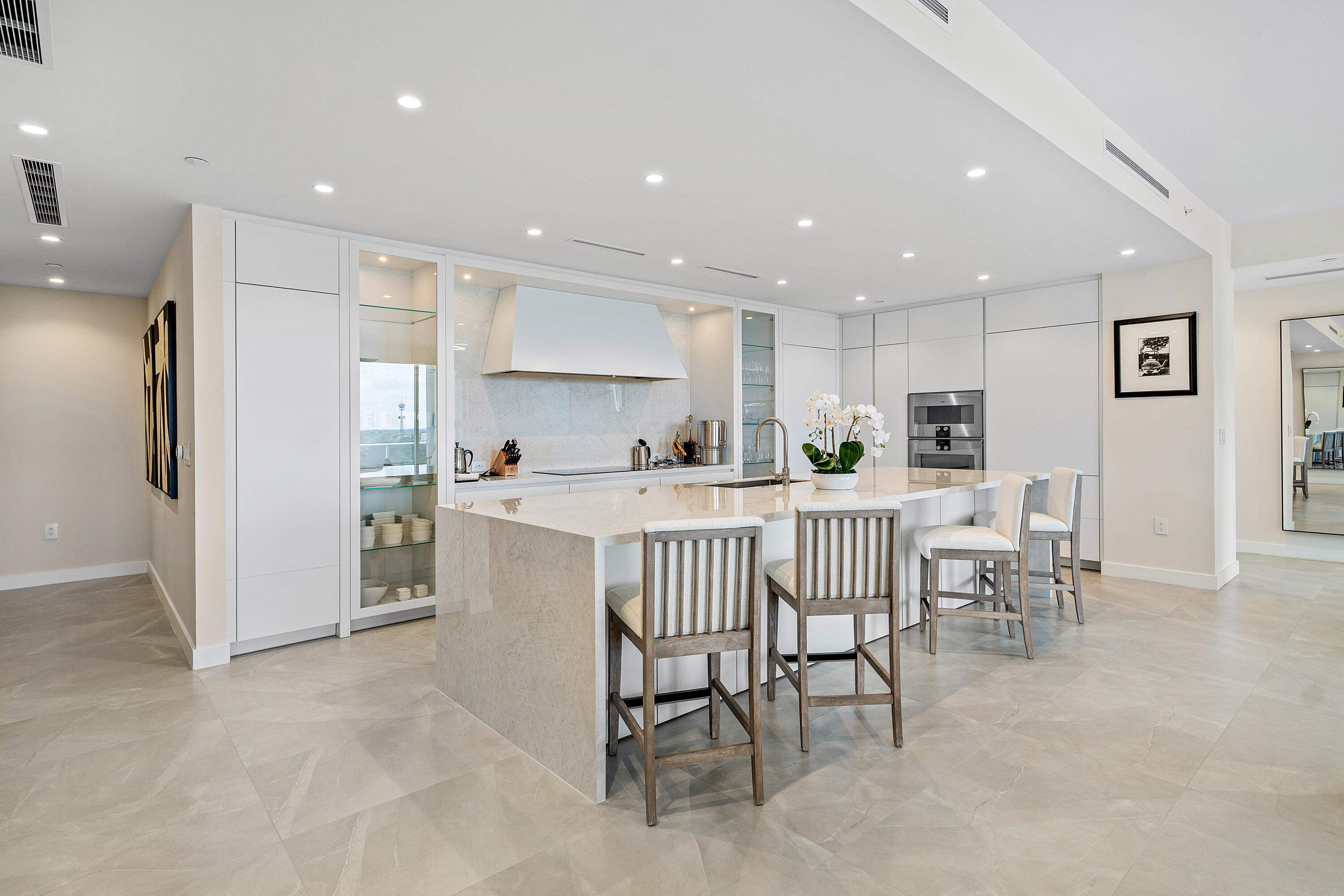 220 SE Mizner Boulevard 810