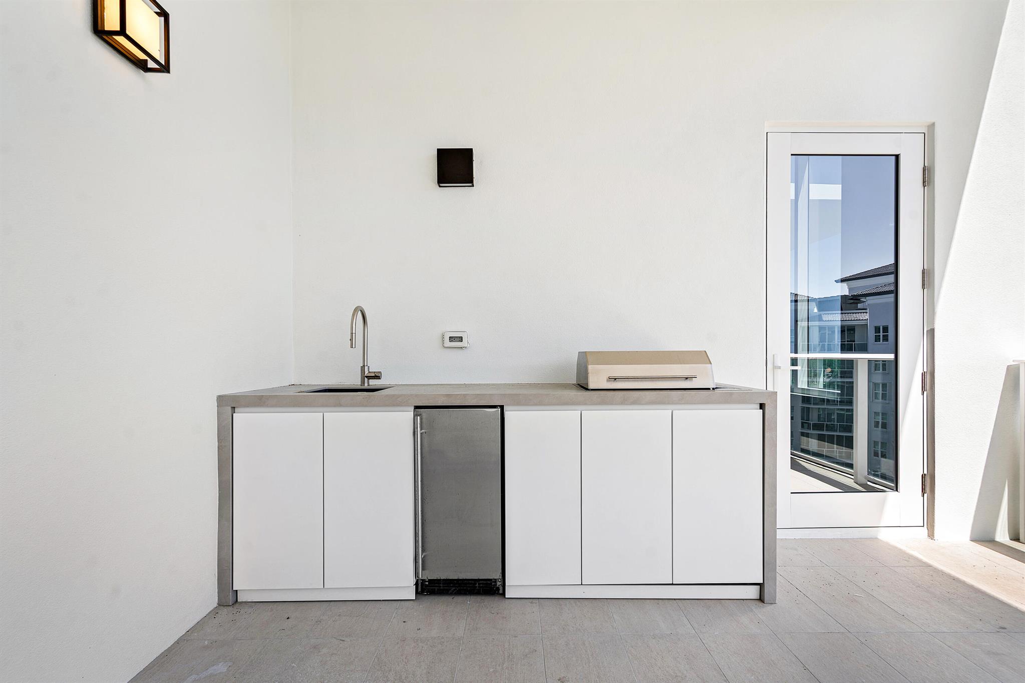 220 SE Mizner Boulevard Ph920