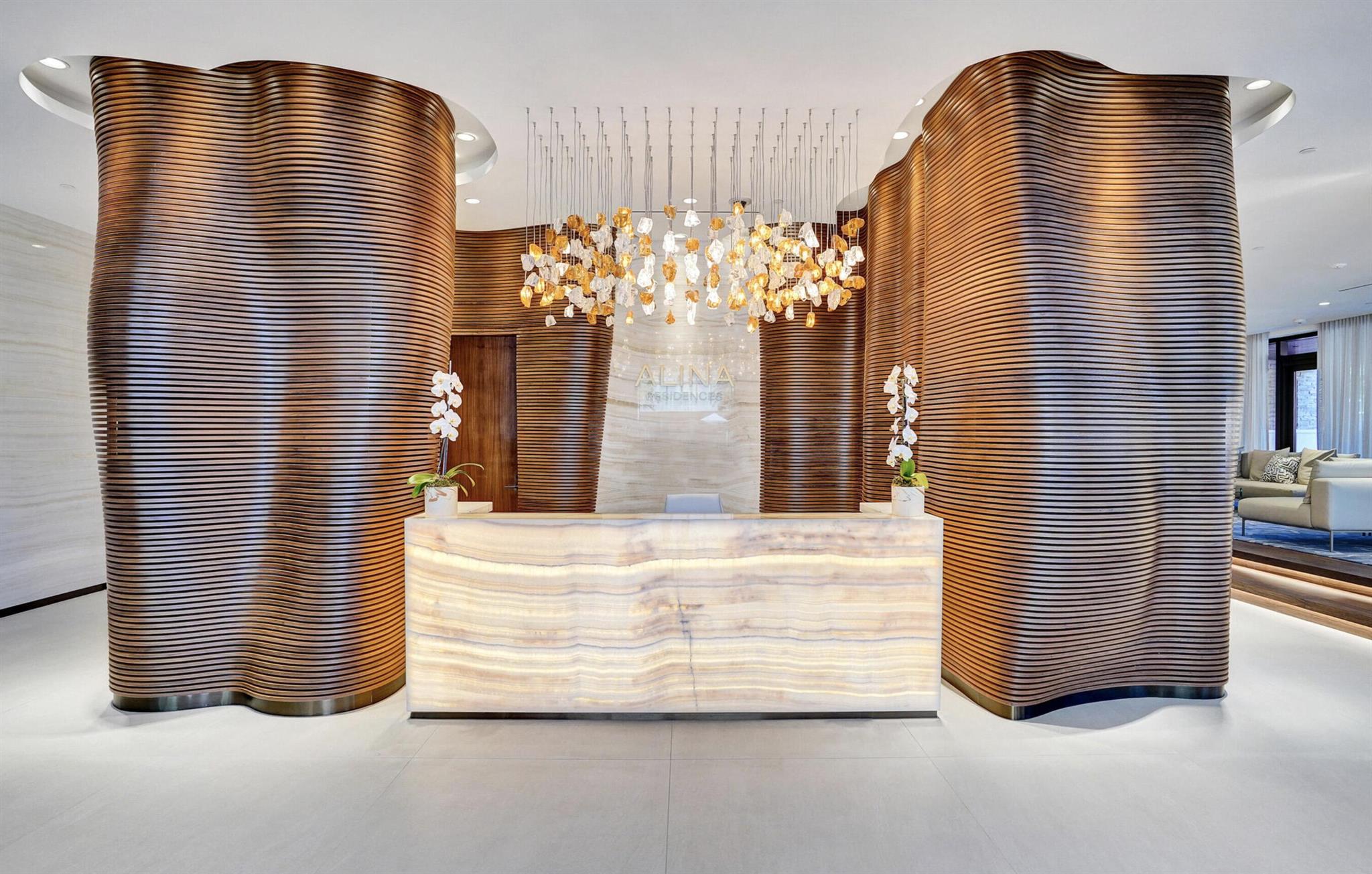 220 SE Mizner Boulevard Ph920