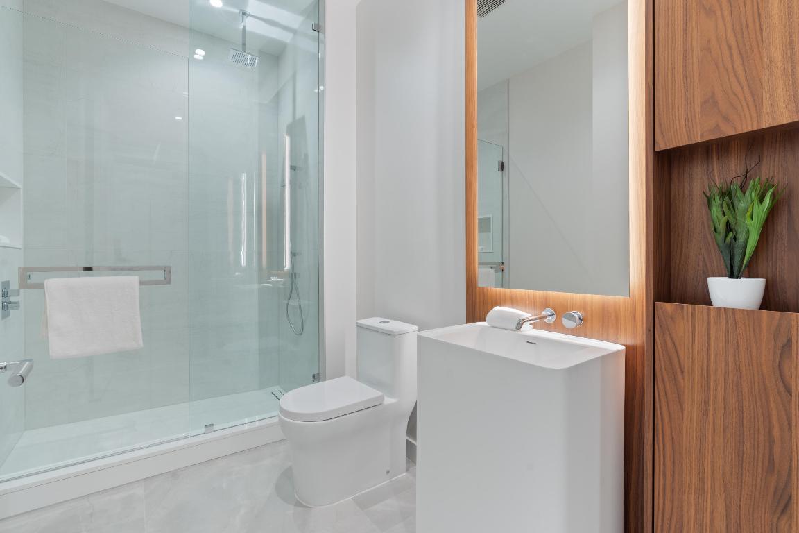 220 SE Mizner Boulevard Ph920